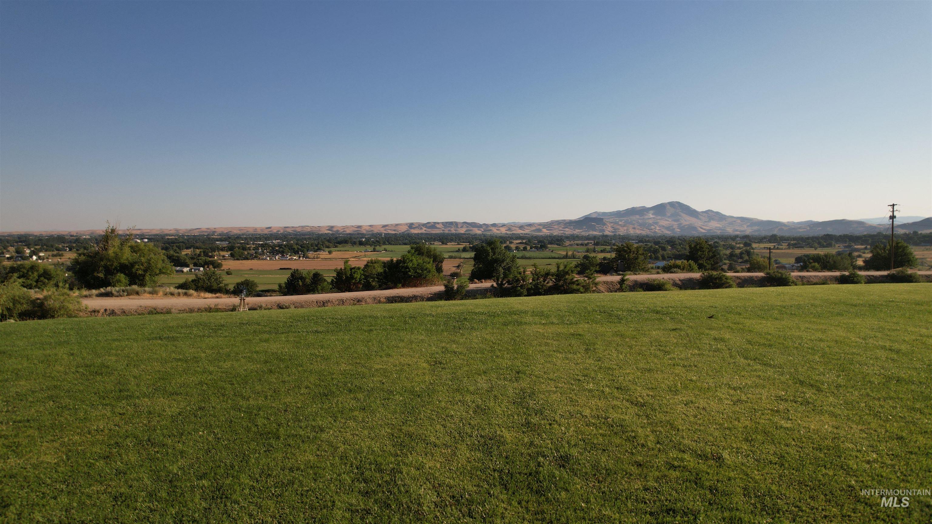 4515 Old Freeze Out, Emmett, Idaho 83617, 4 Bedrooms, 3.5 Bathrooms, Residential For Sale, Price $1,195,000,MLS 98976359