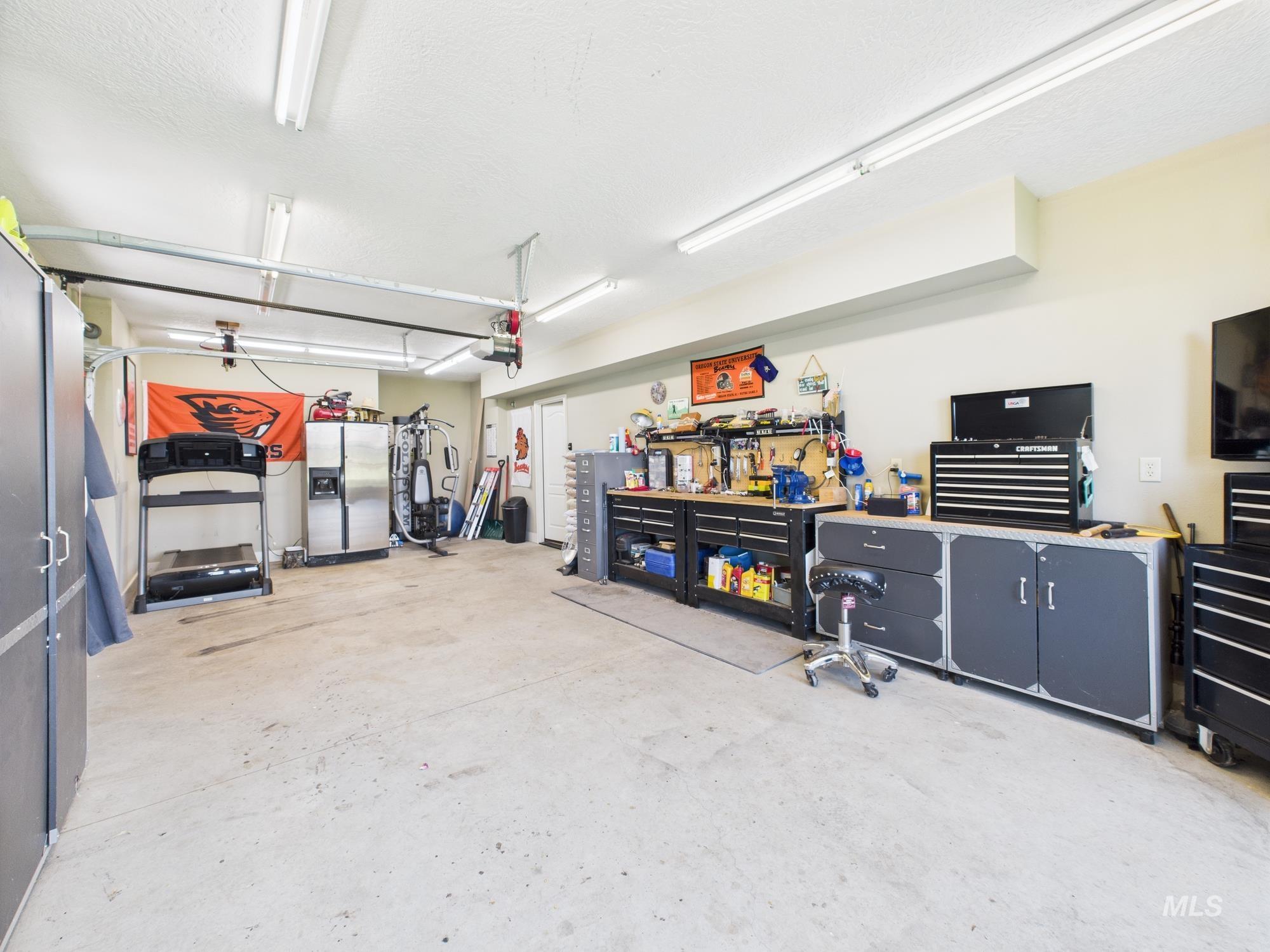 4515 Old Freeze Out, Emmett, Idaho 83617, 4 Bedrooms, 3.5 Bathrooms, Residential For Sale, Price $1,195,000,MLS 98976359