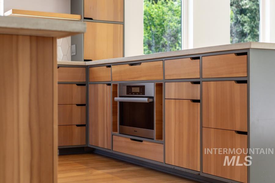 1755 Genesee Troy Rd, Moscow, Idaho 83843, 3 Bedrooms, 3 Bathrooms, Residential For Sale, Price $1,475,000, 98976362