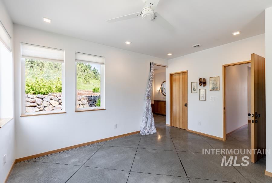 1755 Genesee Troy Rd, Moscow, Idaho 83843, 3 Bedrooms, 3 Bathrooms, Residential For Sale, Price $1,475,000, 98976362