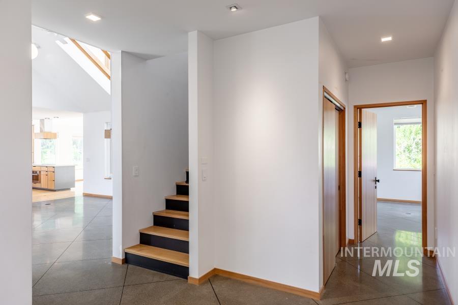 1755 Genesee Troy Rd, Moscow, Idaho 83843, 3 Bedrooms, 3 Bathrooms, Residential For Sale, Price $1,475,000, 98976362