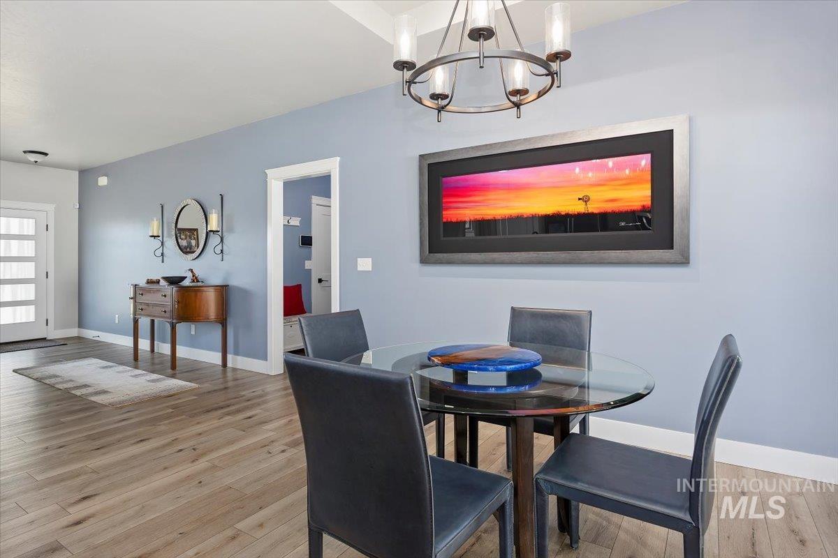 1436 Jump Street, Twin Falls, Idaho 83301, 3 Bedrooms, 2 Bathrooms, Residential For Sale, Price $444,500,MLS 98976363