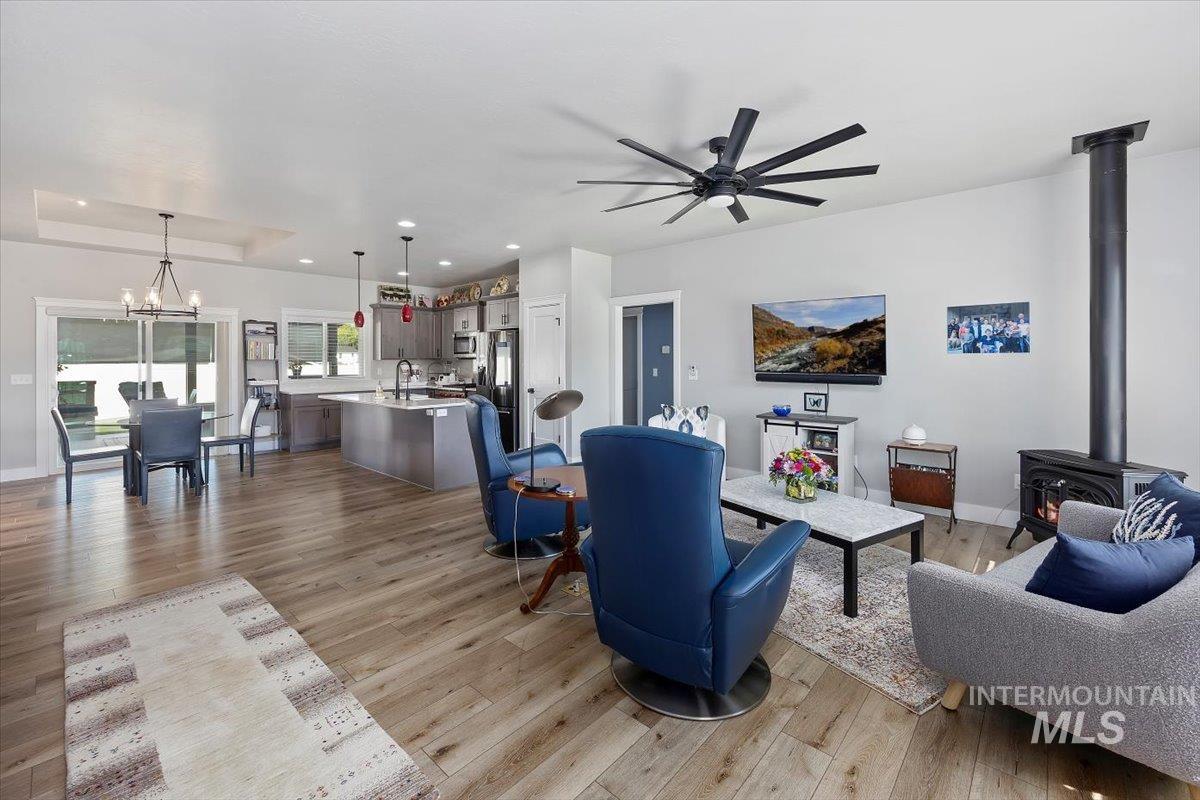 1436 Jump Street, Twin Falls, Idaho 83301, 3 Bedrooms, 2 Bathrooms, Residential For Sale, Price $444,500,MLS 98976363