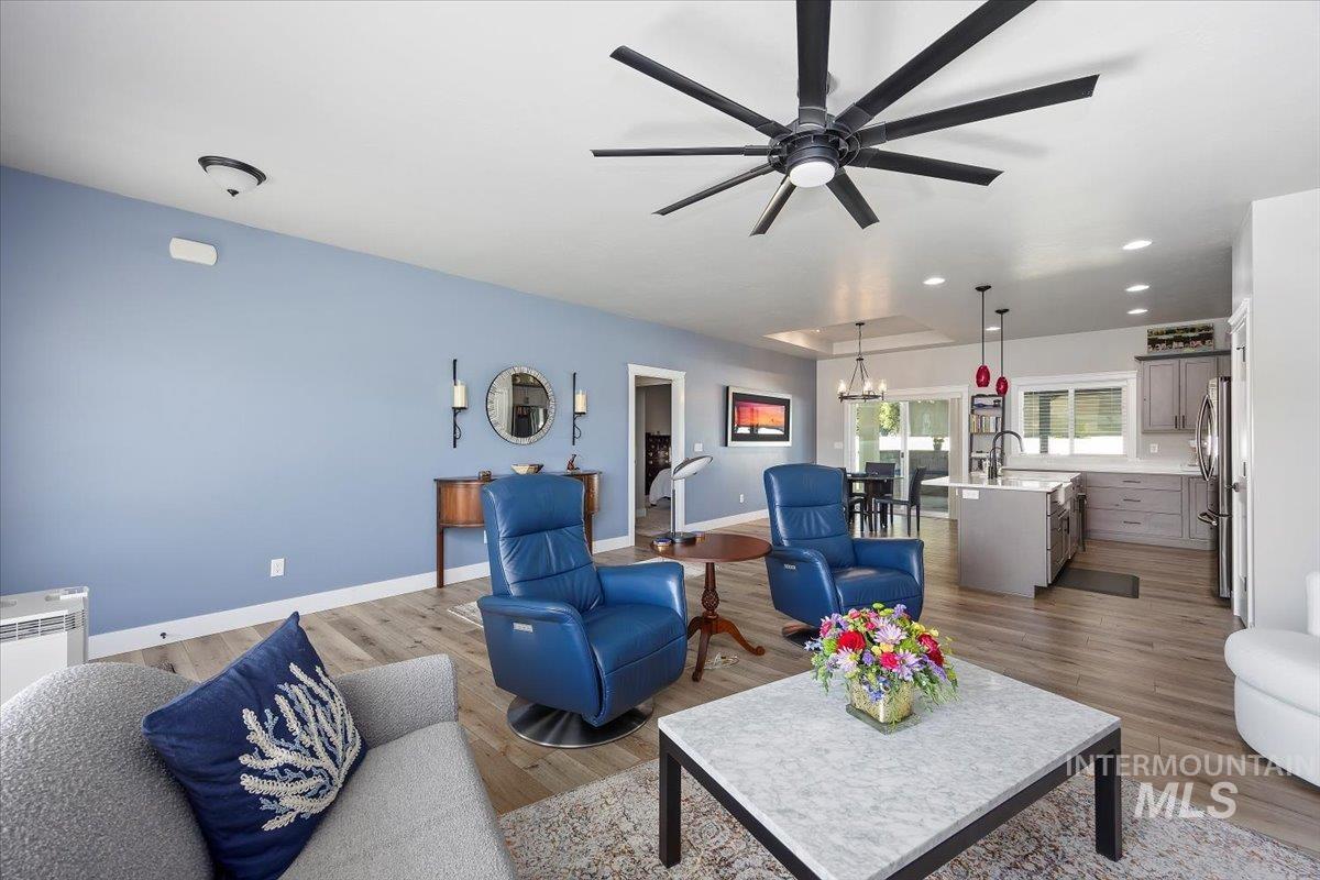 1436 Jump Street, Twin Falls, Idaho 83301, 3 Bedrooms, 2 Bathrooms, Residential For Sale, Price $444,500,MLS 98976363