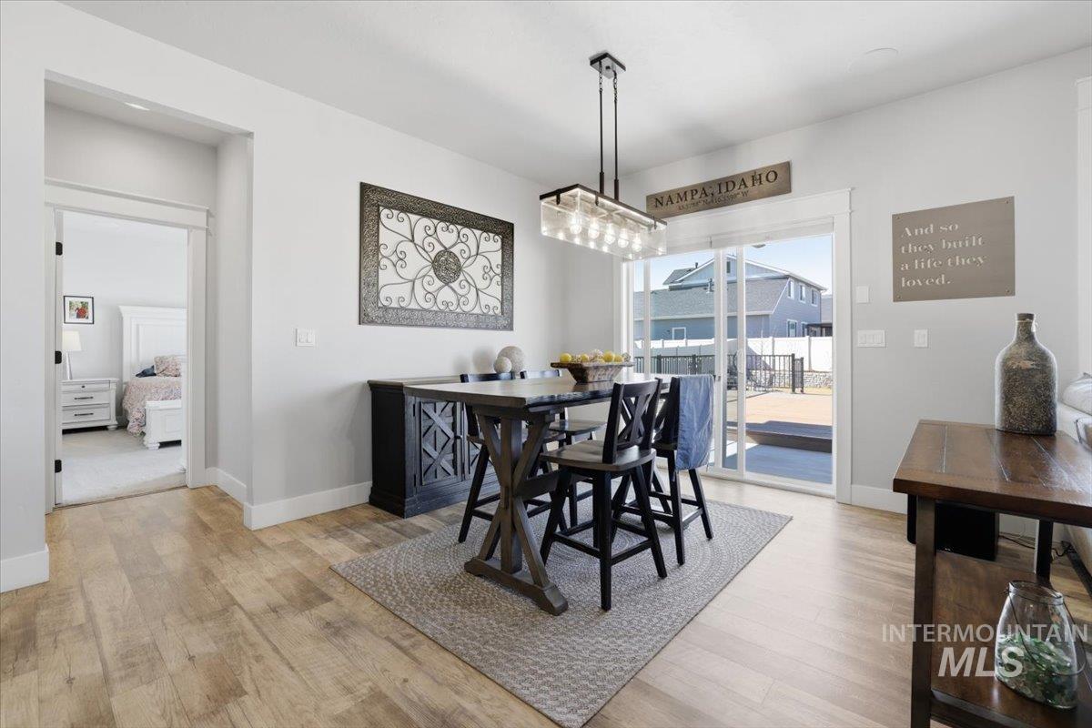 12827 S Milazzo Way, Nampa, Idaho 83686, 3 Bedrooms, 2.5 Bathrooms, Residential For Sale, Price $525,000,MLS 98976364