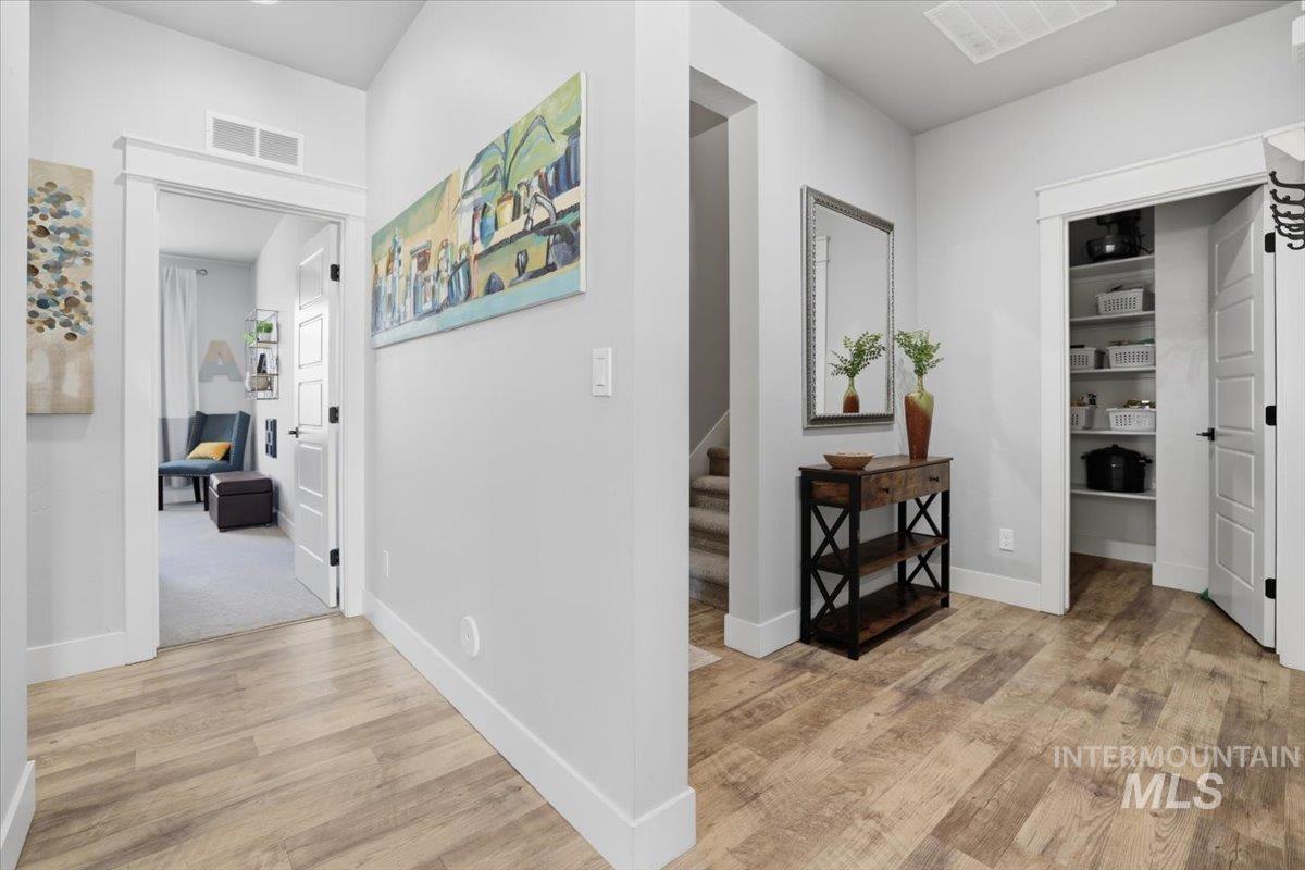 12827 S Milazzo Way, Nampa, Idaho 83686, 3 Bedrooms, 2.5 Bathrooms, Residential For Sale, Price $525,000,MLS 98976364