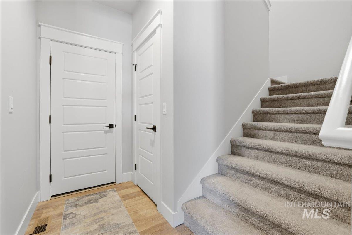 12827 S Milazzo Way, Nampa, Idaho 83686, 3 Bedrooms, 2.5 Bathrooms, Residential For Sale, Price $525,000,MLS 98976364