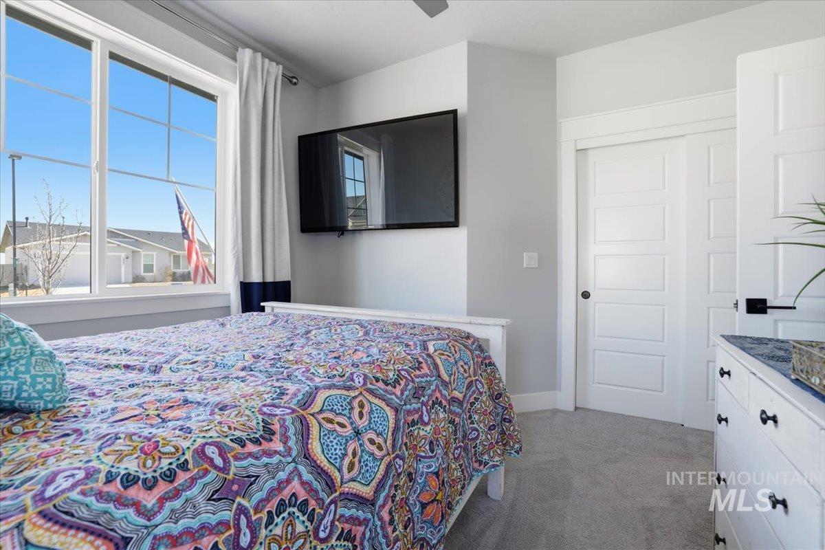 12827 S Milazzo Way, Nampa, Idaho 83686, 3 Bedrooms, 2.5 Bathrooms, Residential For Sale, Price $525,000,MLS 98976364