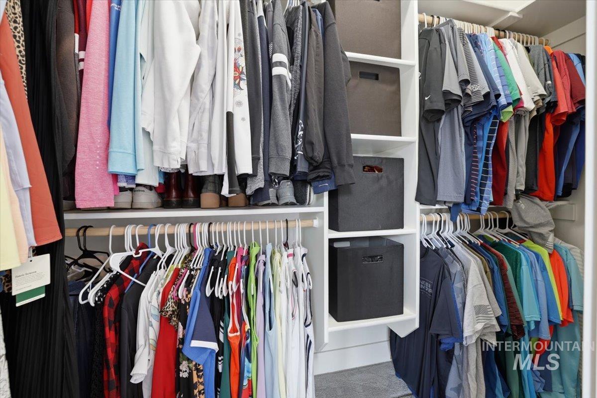 12827 S Milazzo Way, Nampa, Idaho 83686, 3 Bedrooms, 2.5 Bathrooms, Residential For Sale, Price $525,000,MLS 98976364