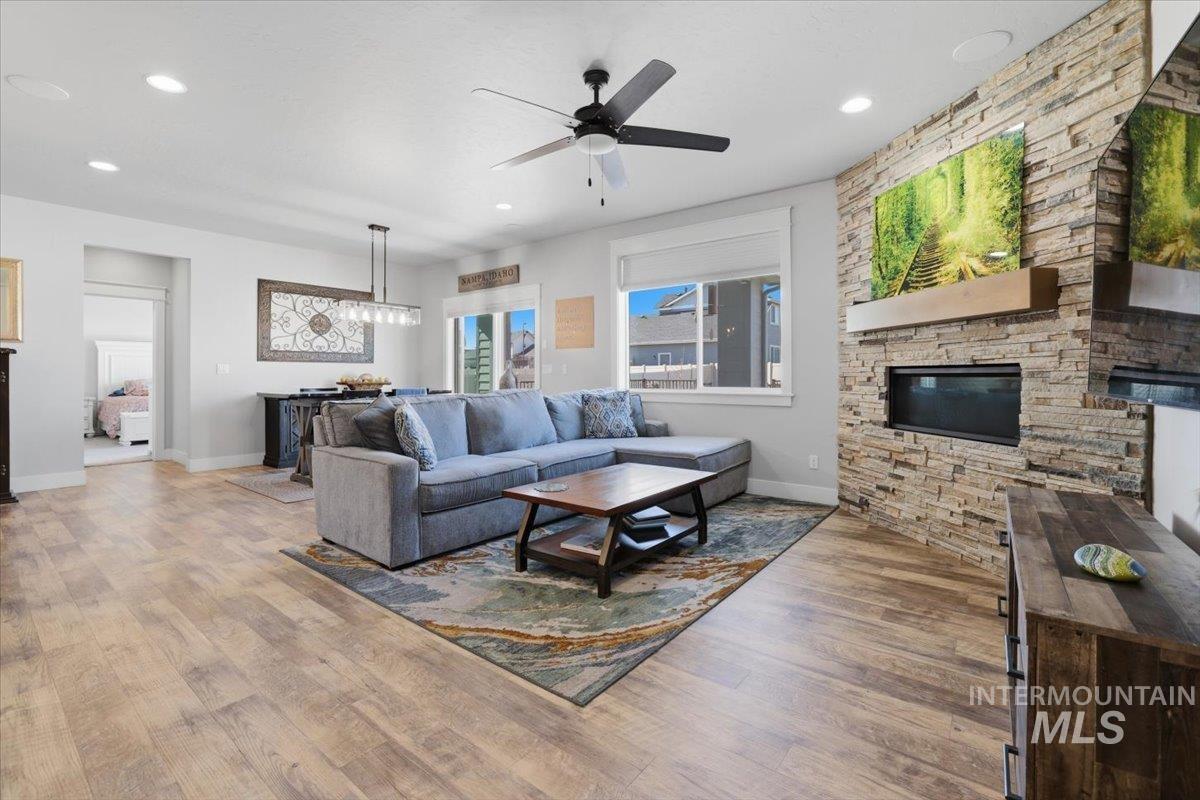 12827 S Milazzo Way, Nampa, Idaho 83686, 3 Bedrooms, 2.5 Bathrooms, Residential For Sale, Price $525,000,MLS 98976364