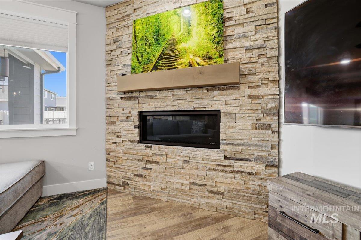 12827 S Milazzo Way, Nampa, Idaho 83686, 3 Bedrooms, 2.5 Bathrooms, Residential For Sale, Price $525,000,MLS 98976364