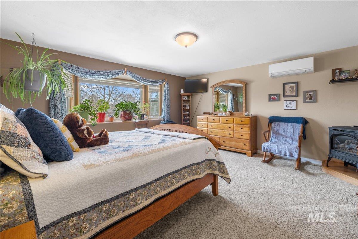 712 SW 4th St, Fruitland, Idaho 83660, 4 Bedrooms, 2 Bathrooms, Residential For Sale, Price $414,900,MLS 98976367