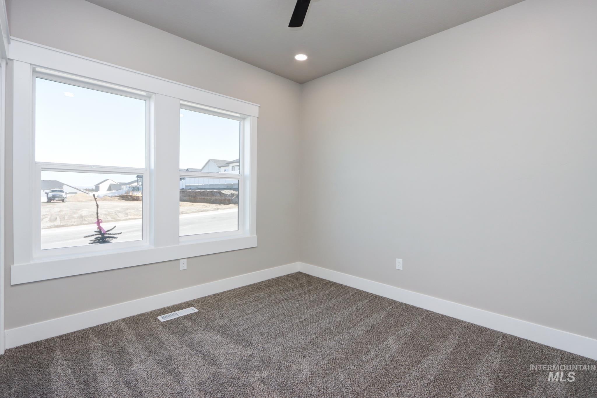 2800 Bandon Dunes, Payette, Idaho 83661, 3 Bedrooms, 2 Bathrooms, Residential For Sale, Price $415,000,MLS 98976370