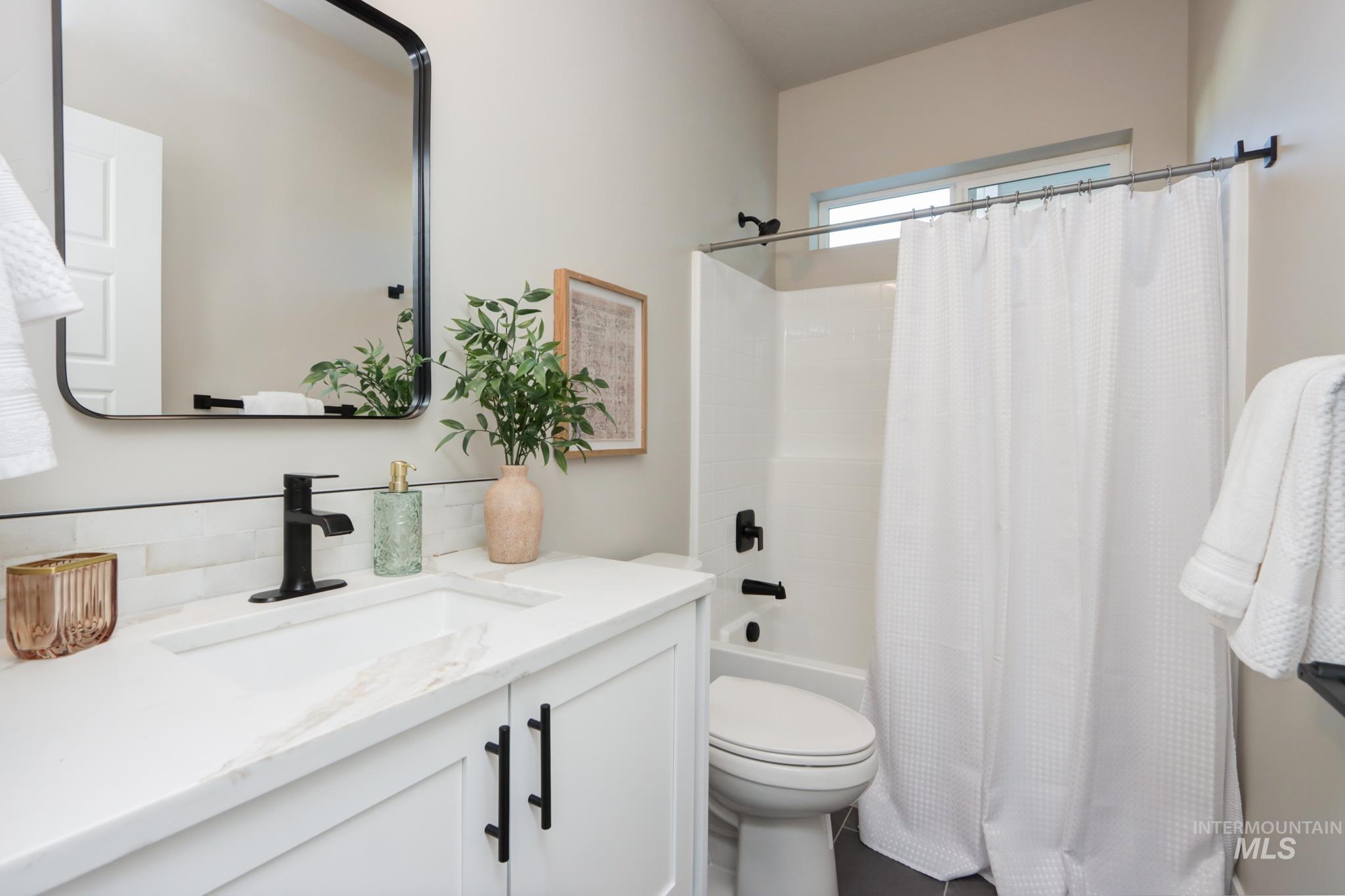 2800 Bandon Dunes, Payette, Idaho 83661, 3 Bedrooms, 2 Bathrooms, Residential For Sale, Price $415,000,MLS 98976370