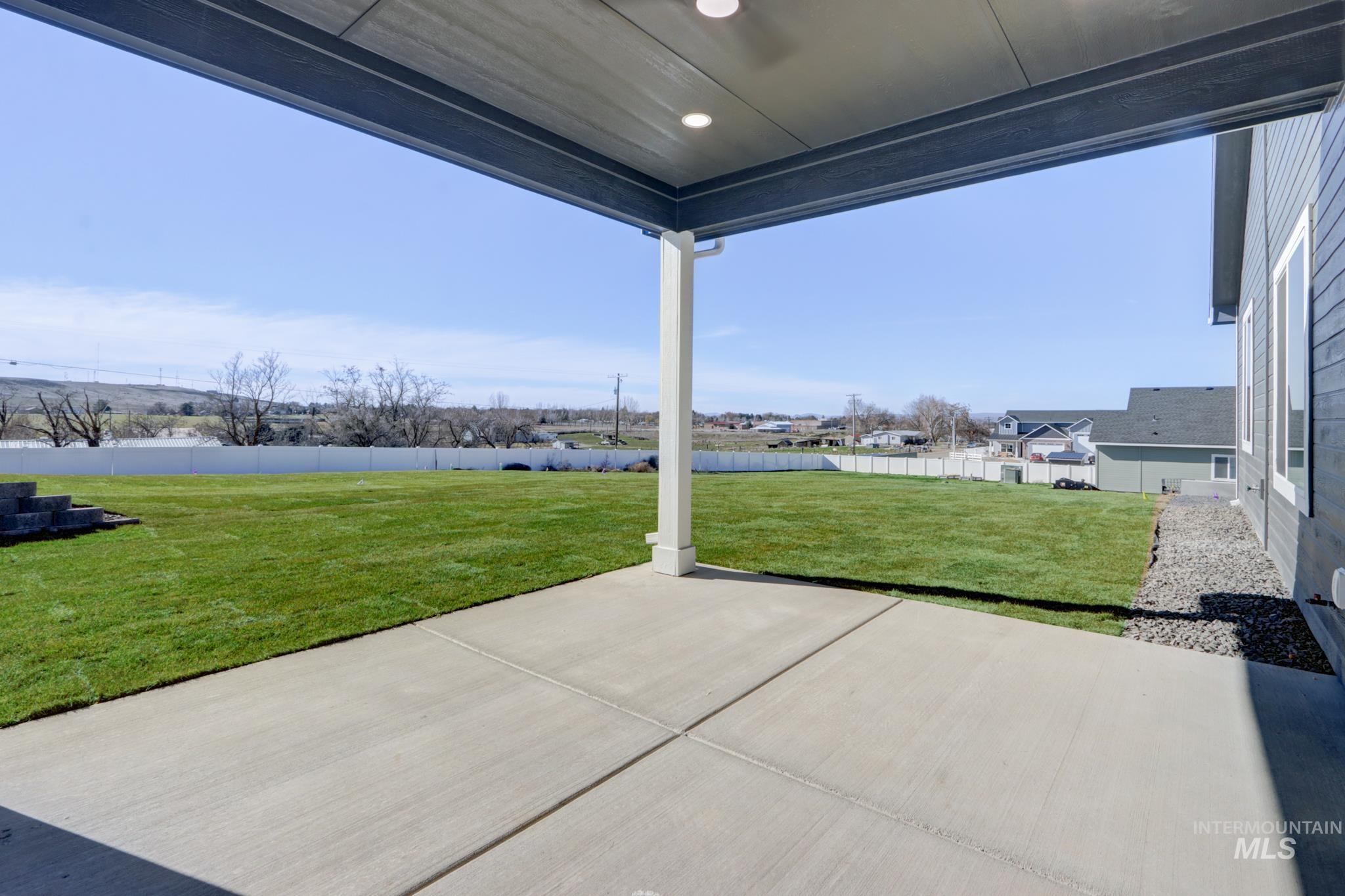 2800 Bandon Dunes, Payette, Idaho 83661, 3 Bedrooms, 2 Bathrooms, Residential For Sale, Price $415,000,MLS 98976370