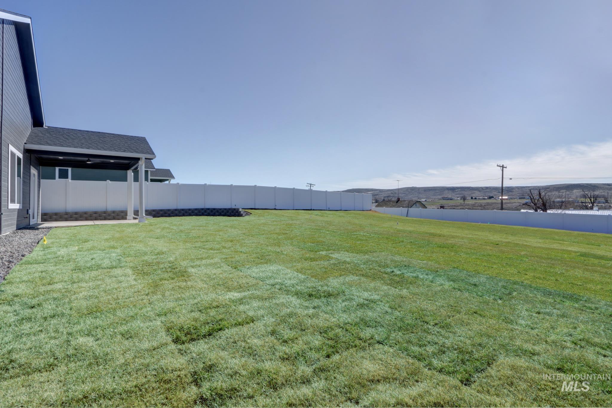 2800 Bandon Dunes, Payette, Idaho 83661, 3 Bedrooms, 2 Bathrooms, Residential For Sale, Price $415,000,MLS 98976370