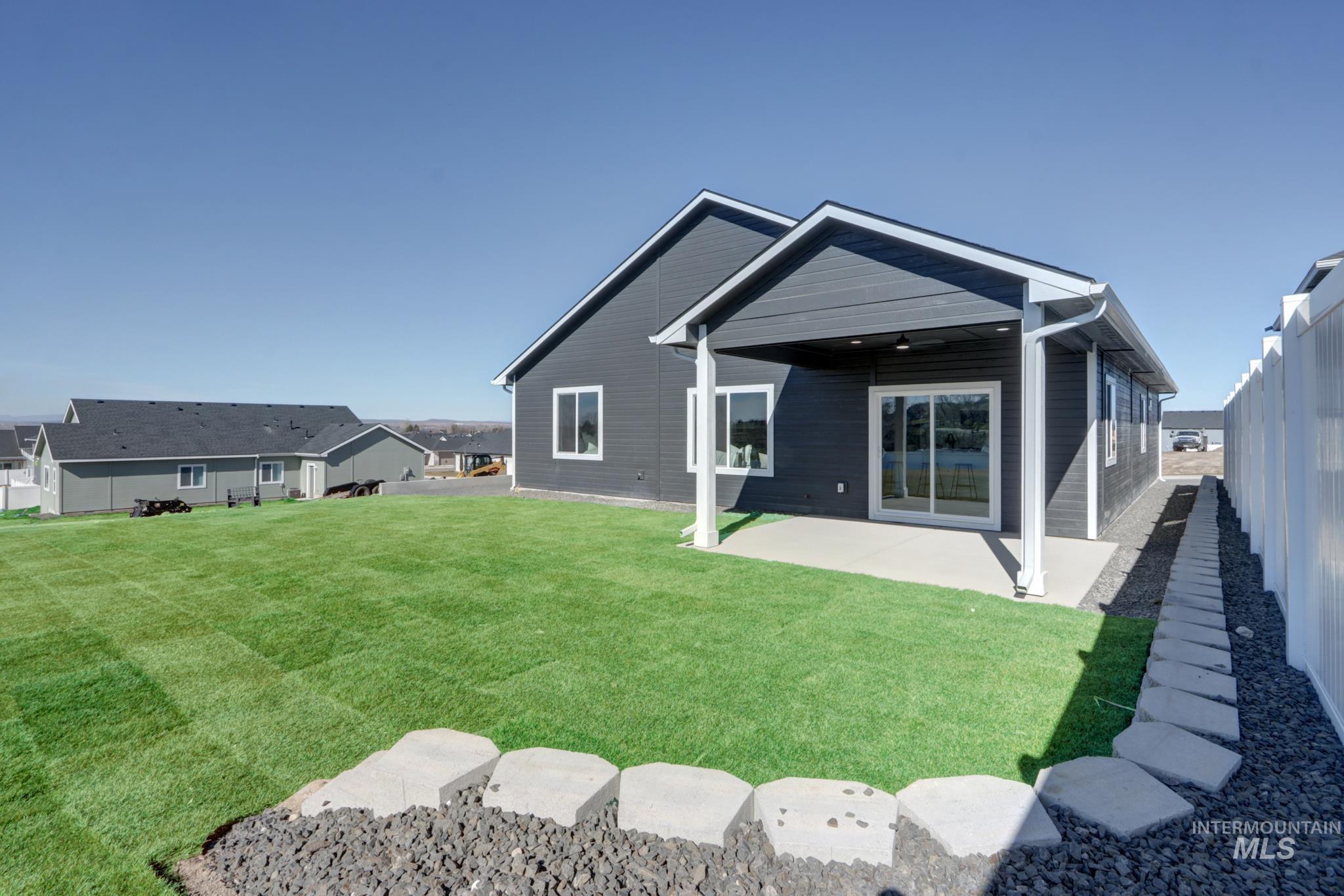 2800 Bandon Dunes, Payette, Idaho 83661, 3 Bedrooms, 2 Bathrooms, Residential For Sale, Price $415,000,MLS 98976370