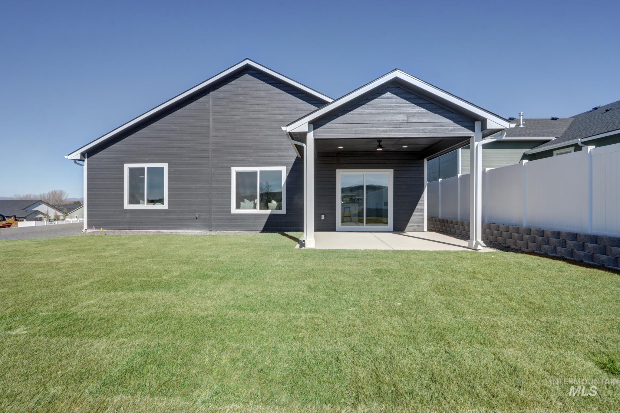 2800 Bandon Dunes, Payette, Idaho 83661, 3 Bedrooms, 2 Bathrooms, Residential For Sale, Price $415,000,MLS 98976370