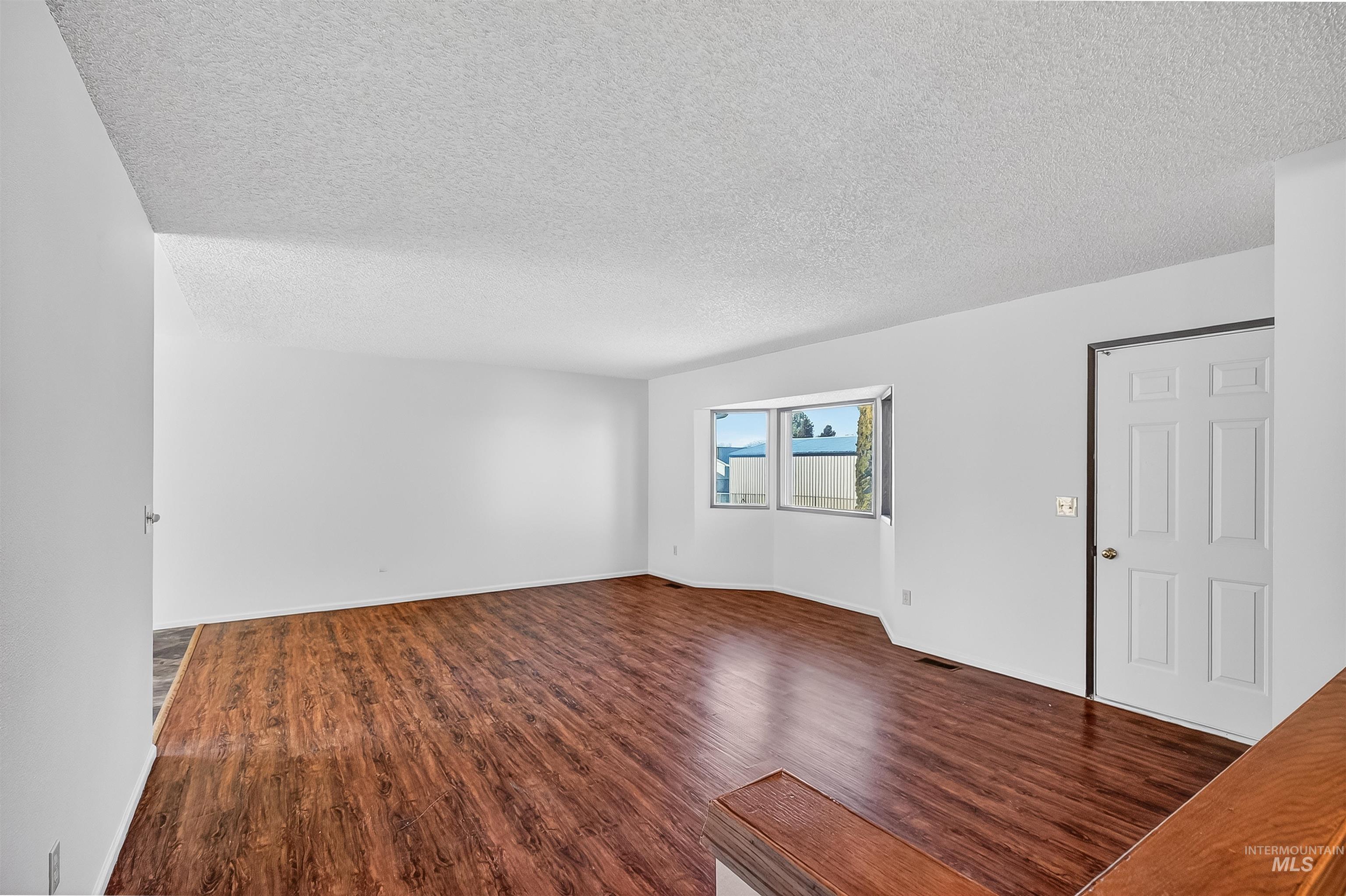 1825 Cedar Ave, Lewiston, Idaho 83501, 4 Bedrooms, 2 Bathrooms, Residential For Sale, Price $379,000,MLS 98976371