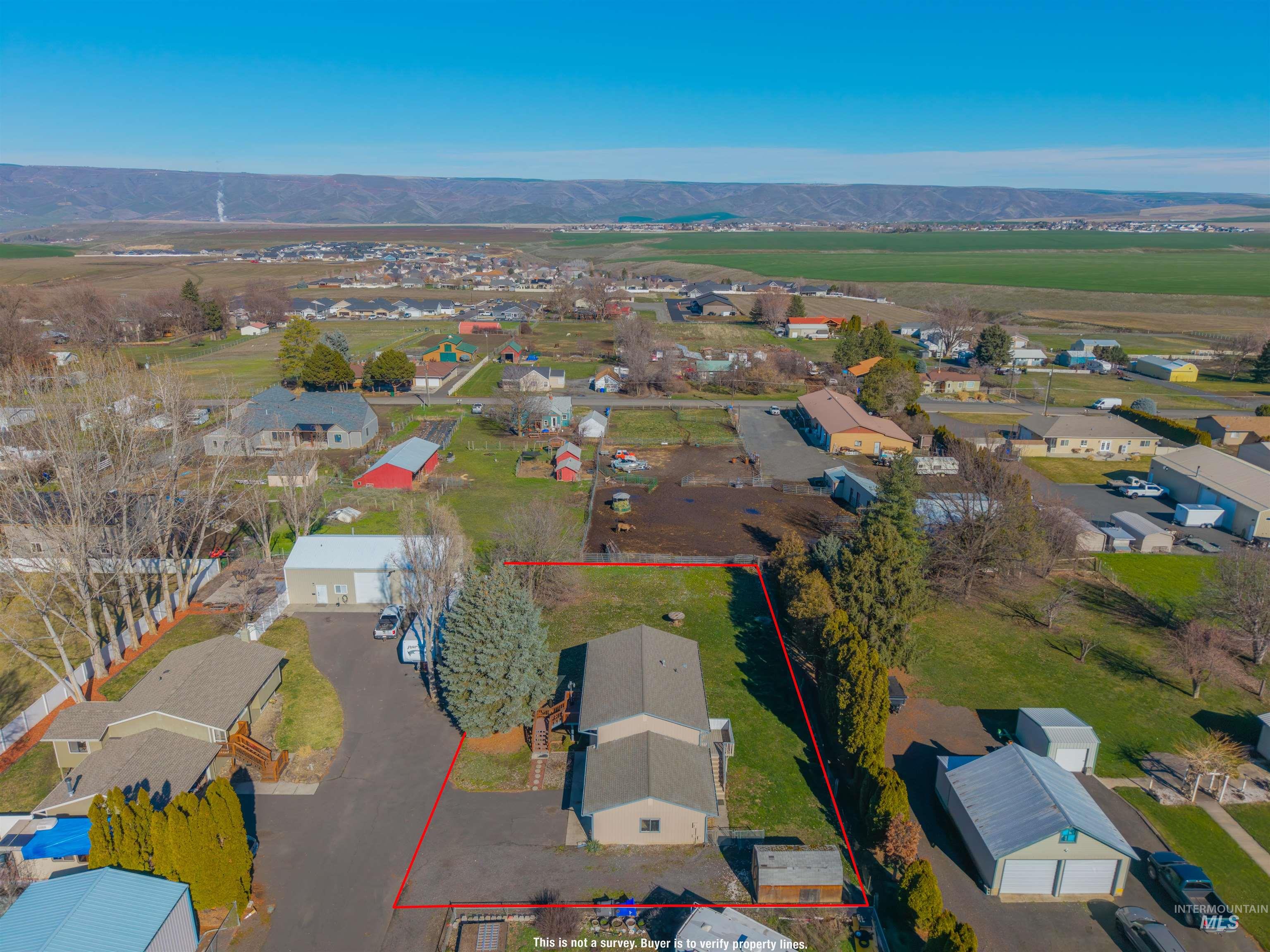 1825 Cedar Ave, Lewiston, Idaho 83501, 4 Bedrooms, 2 Bathrooms, Residential For Sale, Price $379,000,MLS 98976371