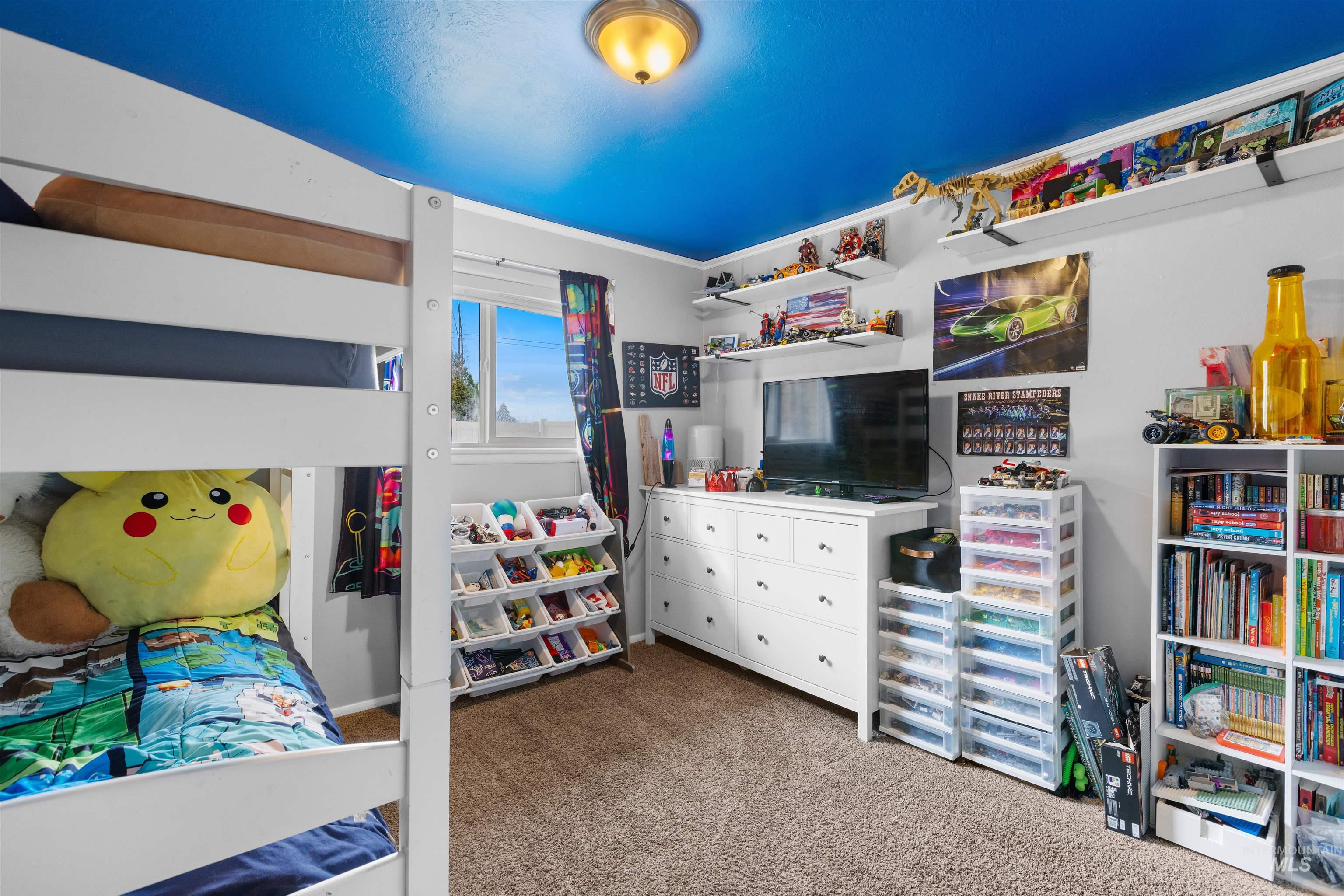 3890 E Victory Rd, Meridian, Idaho 83642, 3 Bedrooms, 2 Bathrooms, Residential For Sale, Price $540,000,MLS 98976378