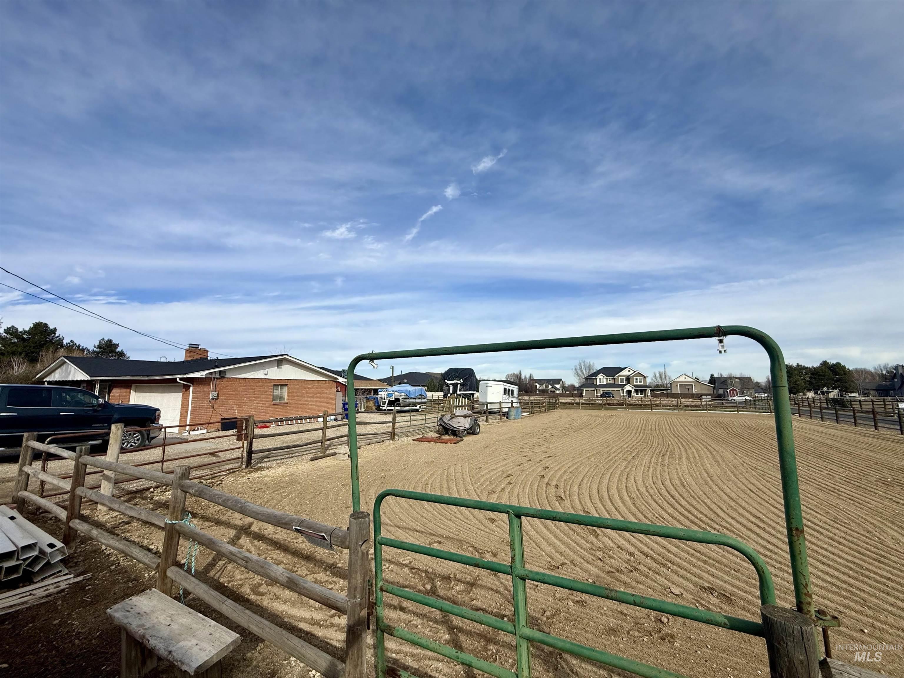 3890 E Victory Rd, Meridian, Idaho 83642, 3 Bedrooms, 2 Bathrooms, Residential For Sale, Price $550,000, 98976378