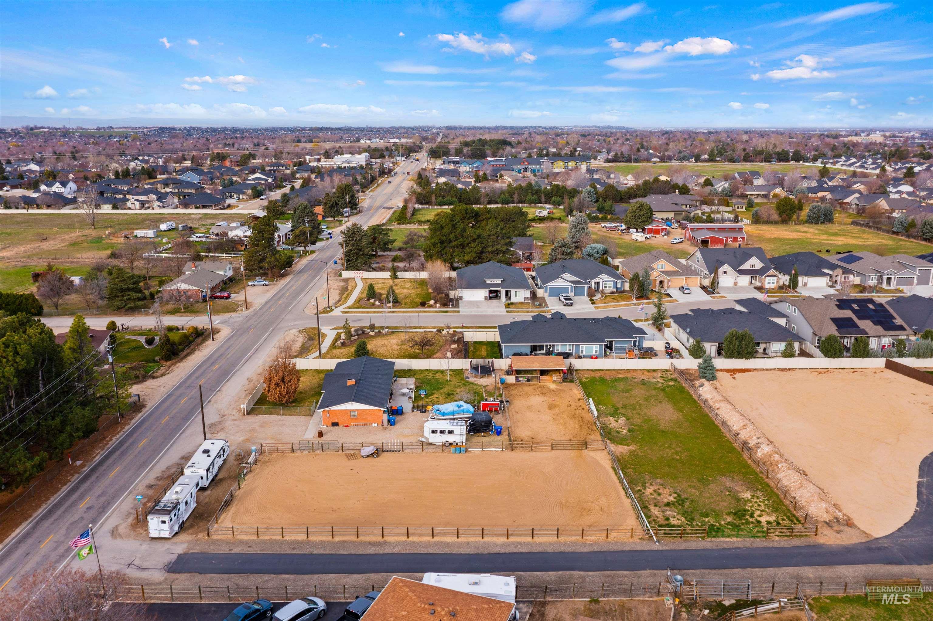 3890 E Victory Rd, Meridian, Idaho 83642, 3 Bedrooms, 2 Bathrooms, Residential For Sale, Price $540,000,MLS 98976378