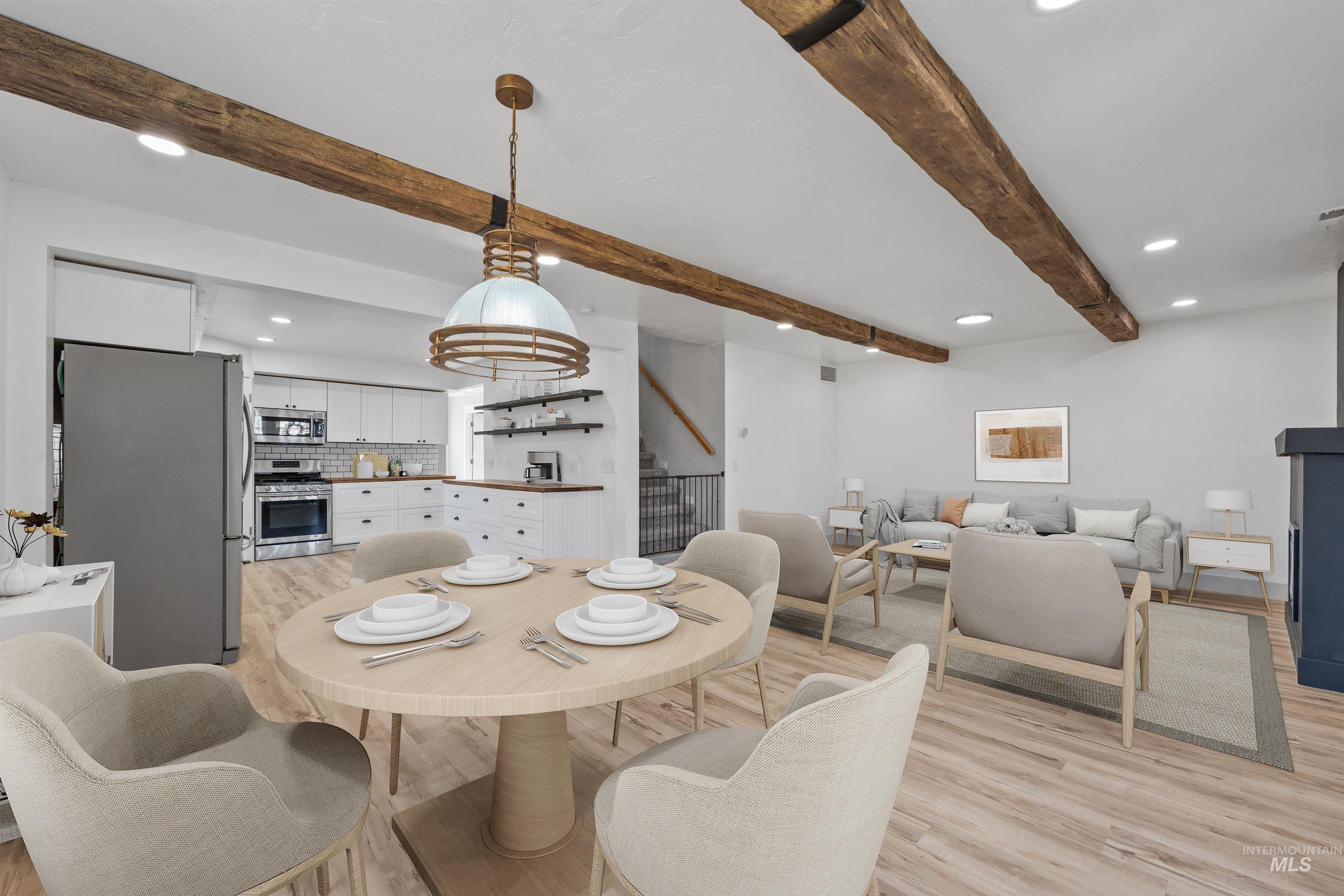 489 W 45 N, Burley, Idaho 83318, 6 Bedrooms, 4 Bathrooms, Residential For Sale, Price $489,000,MLS 98976382