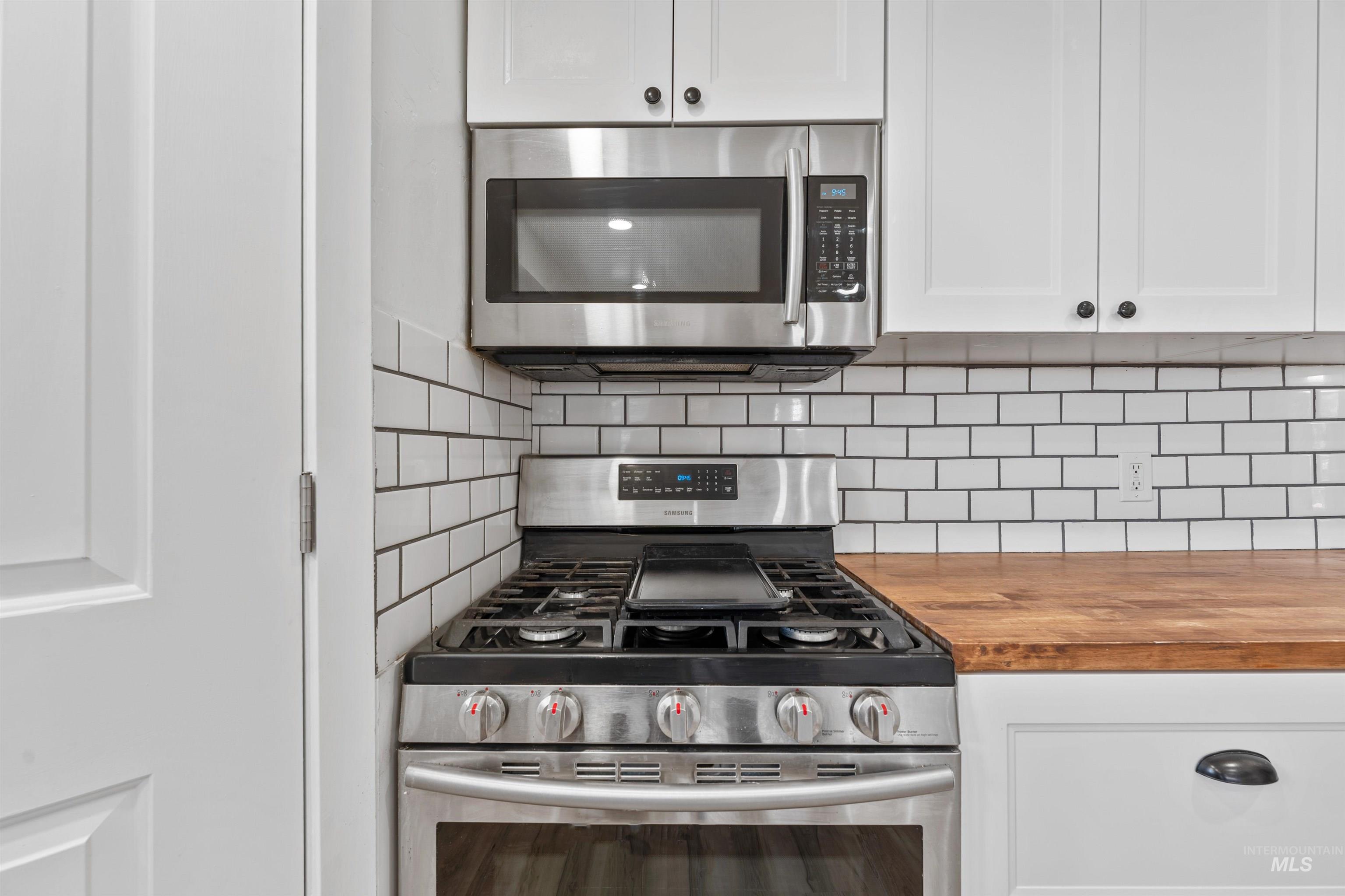 489 W 45 N, Burley, Idaho 83318, 6 Bedrooms, 4 Bathrooms, Residential For Sale, Price $495,000, 98976382