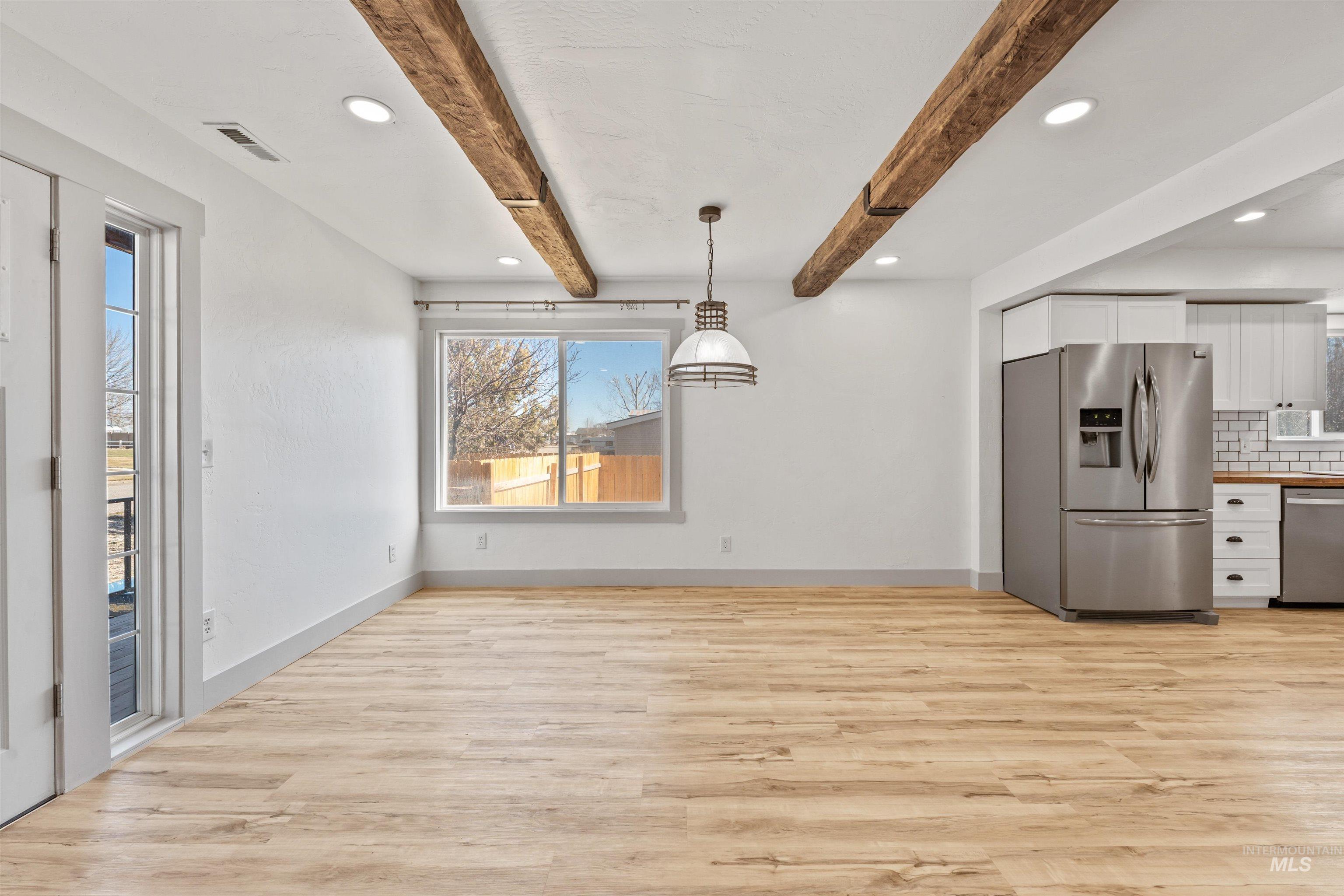 489 W 45 N, Burley, Idaho 83318, 6 Bedrooms, 4 Bathrooms, Residential For Sale, Price $495,000, 98976382