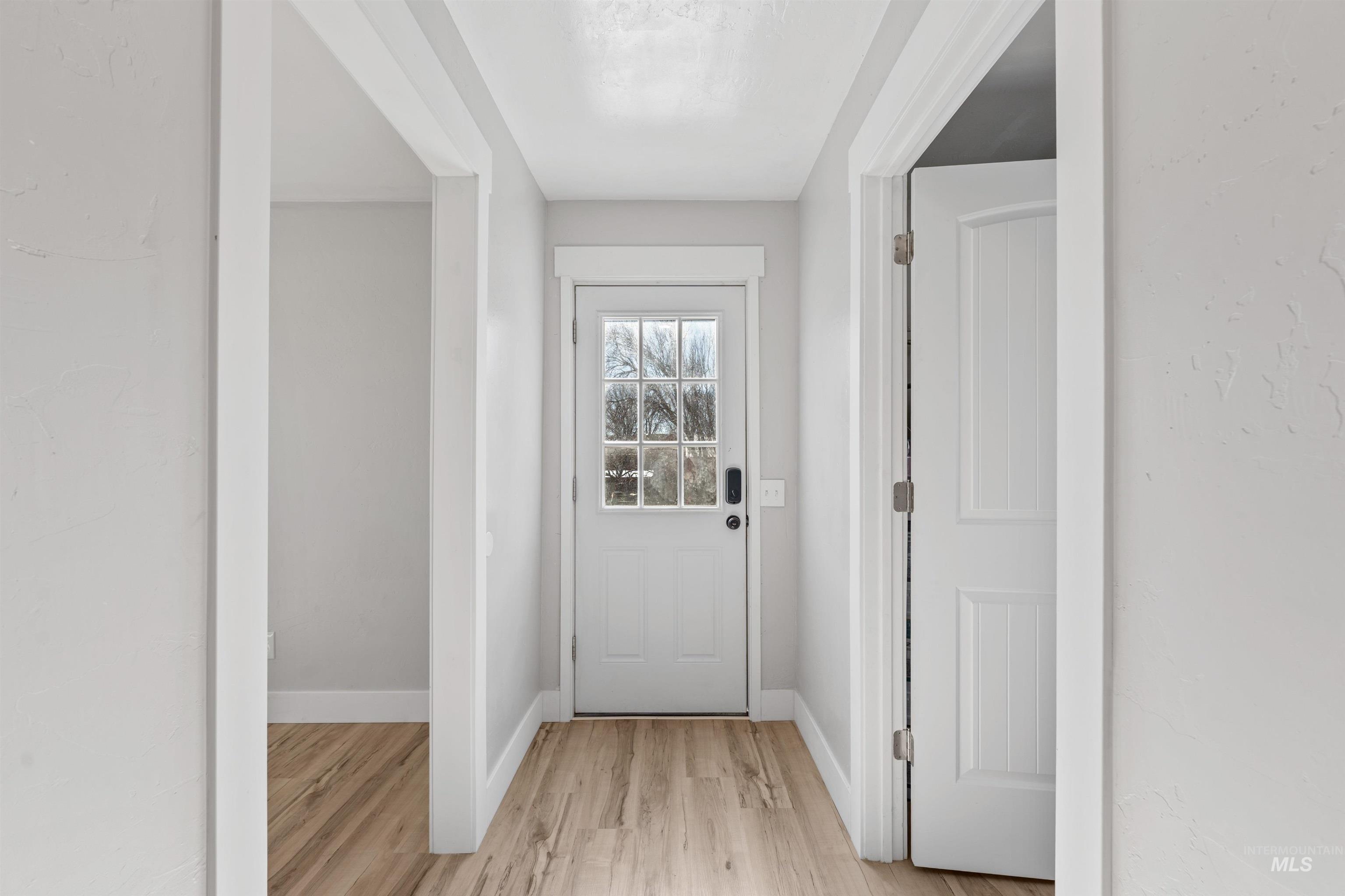 489 W 45 N, Burley, Idaho 83318, 6 Bedrooms, 4 Bathrooms, Residential For Sale, Price $495,000, 98976382