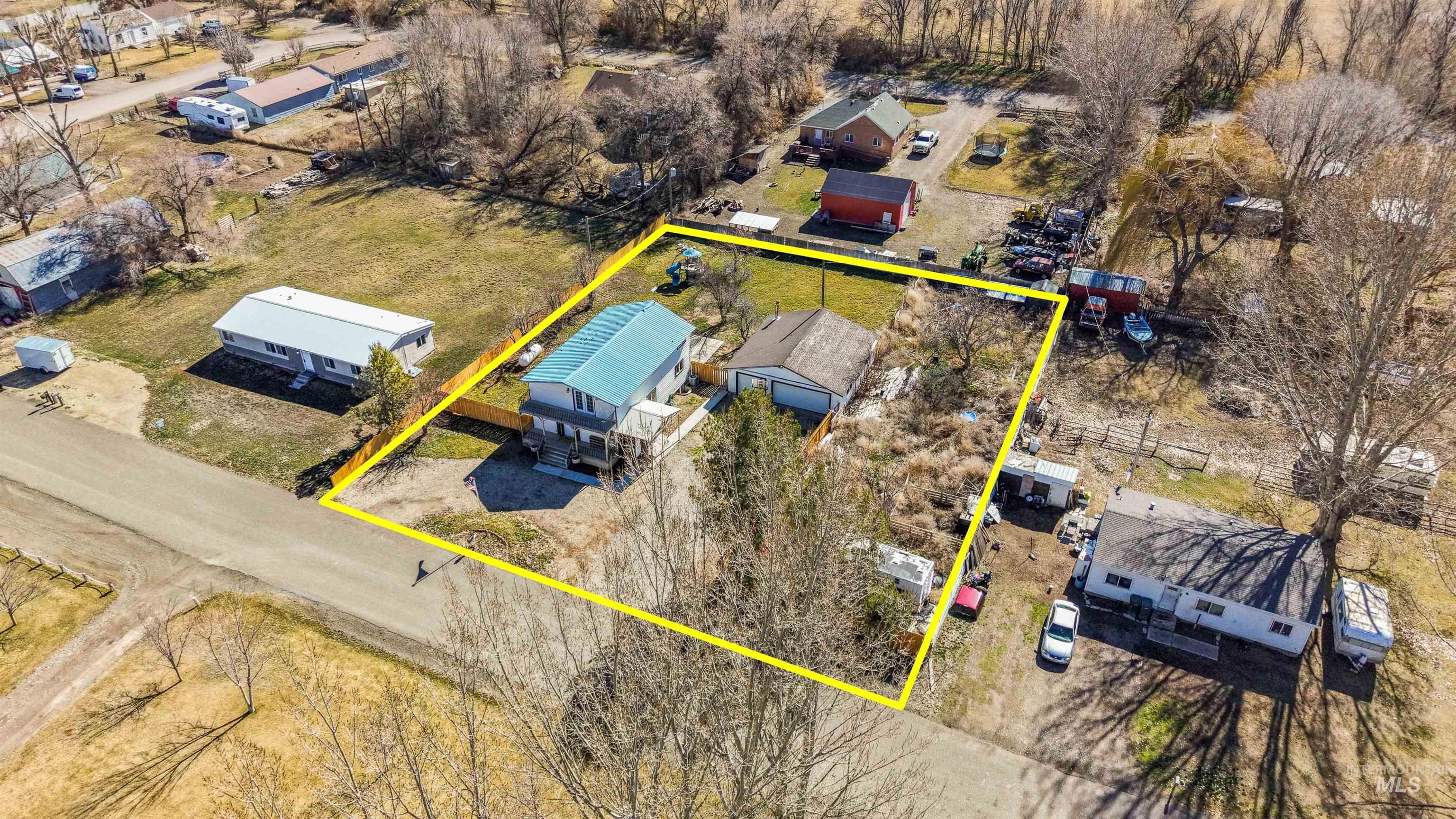 489 W 45 N, Burley, Idaho 83318, 6 Bedrooms, 4 Bathrooms, Residential For Sale, Price $495,000, 98976382