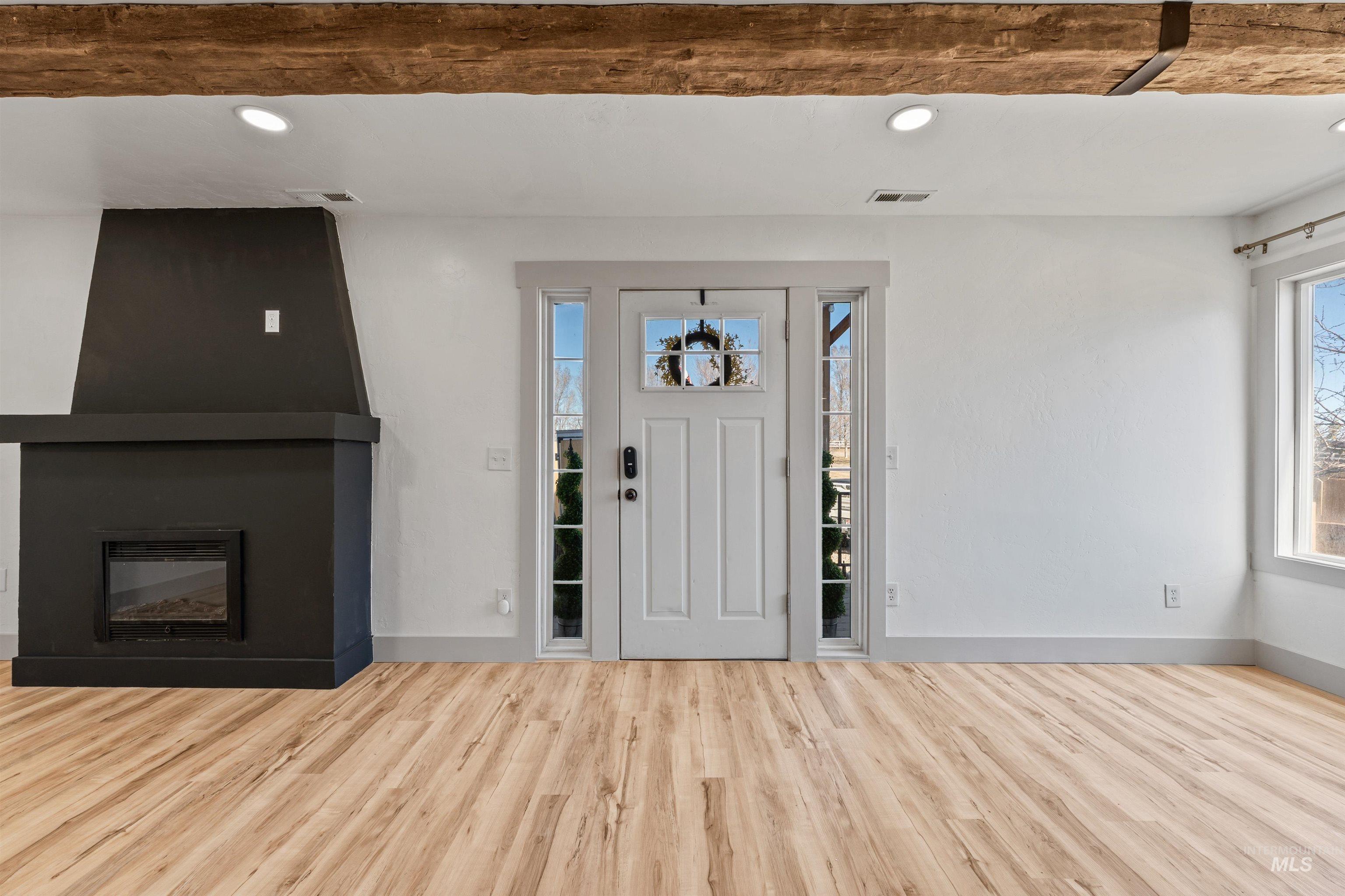 489 W 45 N, Burley, Idaho 83318, 6 Bedrooms, 4 Bathrooms, Residential For Sale, Price $495,000, 98976382