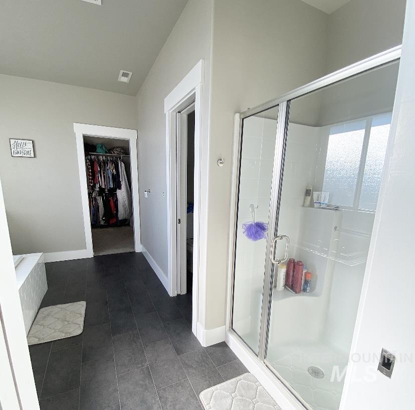 8581 Silverwood Way, Middleton, Idaho 83644, 4 Bedrooms, 3.5 Bathrooms, Residential For Sale, Price $789,000, 98976383