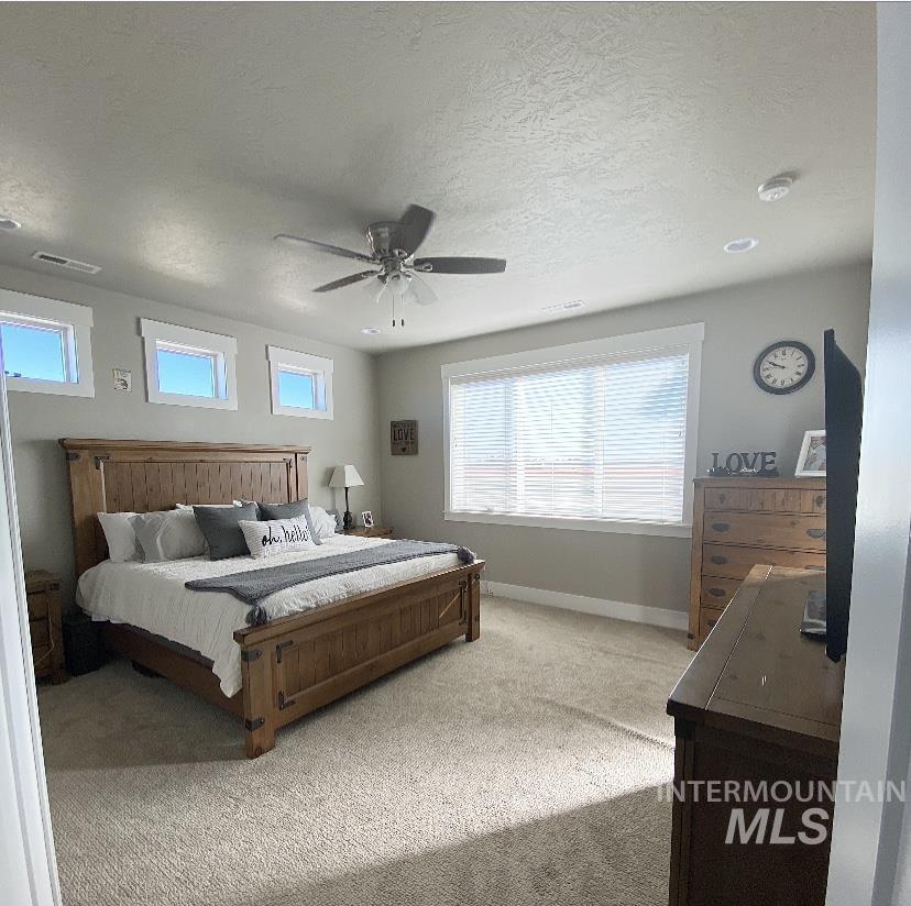 8581 Silverwood Way, Middleton, Idaho 83644, 4 Bedrooms, 3.5 Bathrooms, Residential For Sale, Price $789,000, 98976383