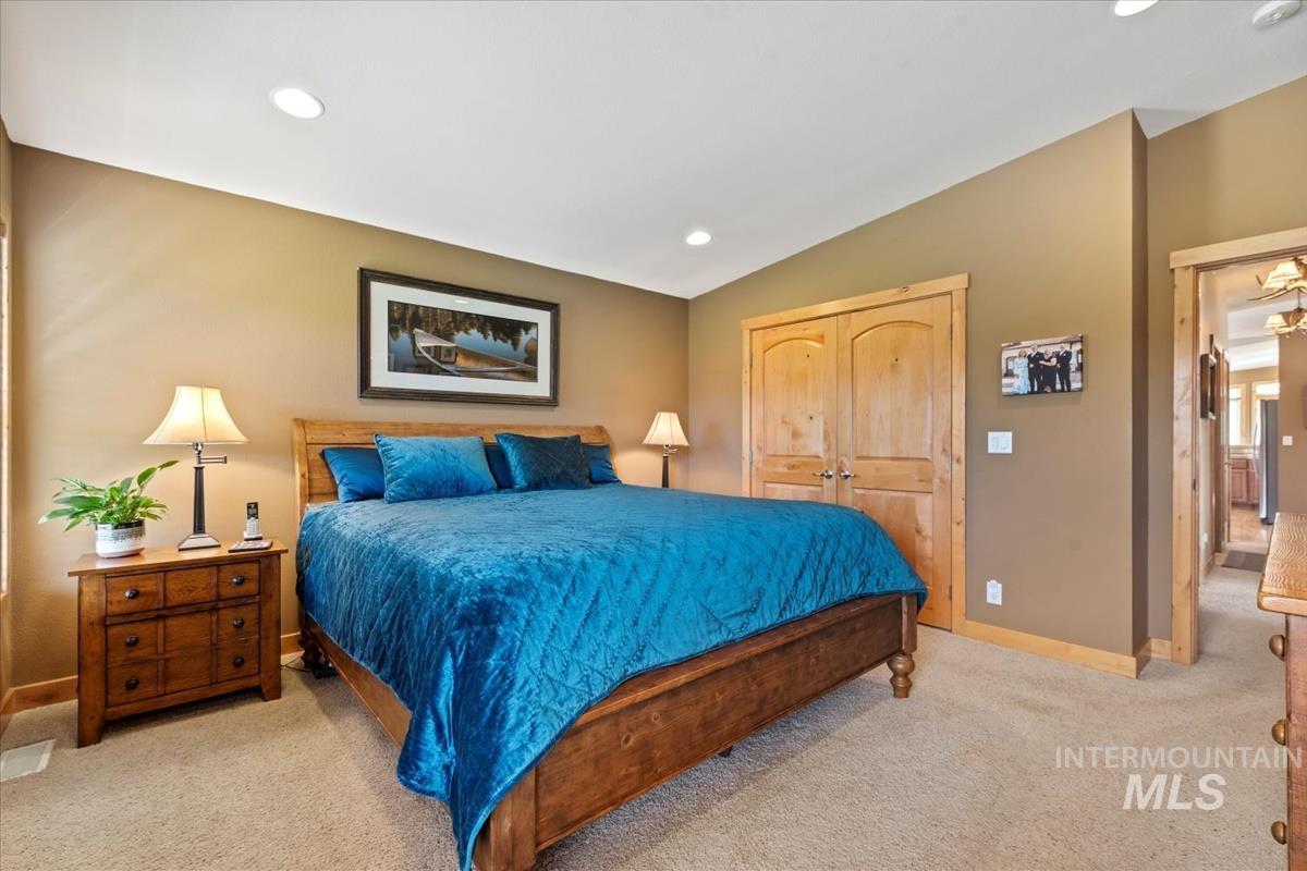 9 Spring Gulch Rd, Garden Valley, Idaho 83622, 3 Bedrooms, 2 Bathrooms, Residential For Sale, Price $684,900, 98976384