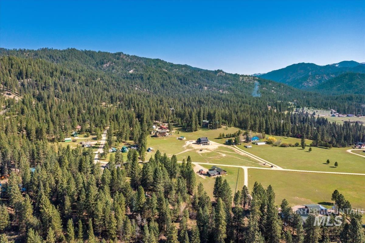 9 Spring Gulch Rd, Garden Valley, Idaho 83622, 3 Bedrooms, 2 Bathrooms, Residential For Sale, Price $684,900, 98976384