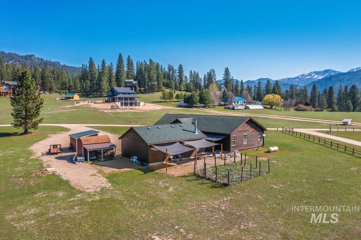 9 Spring Gulch Rd, Garden Valley, Idaho 83622, 3 Bedrooms, 2 Bathrooms, Residential For Sale, Price $684,900, 98976384