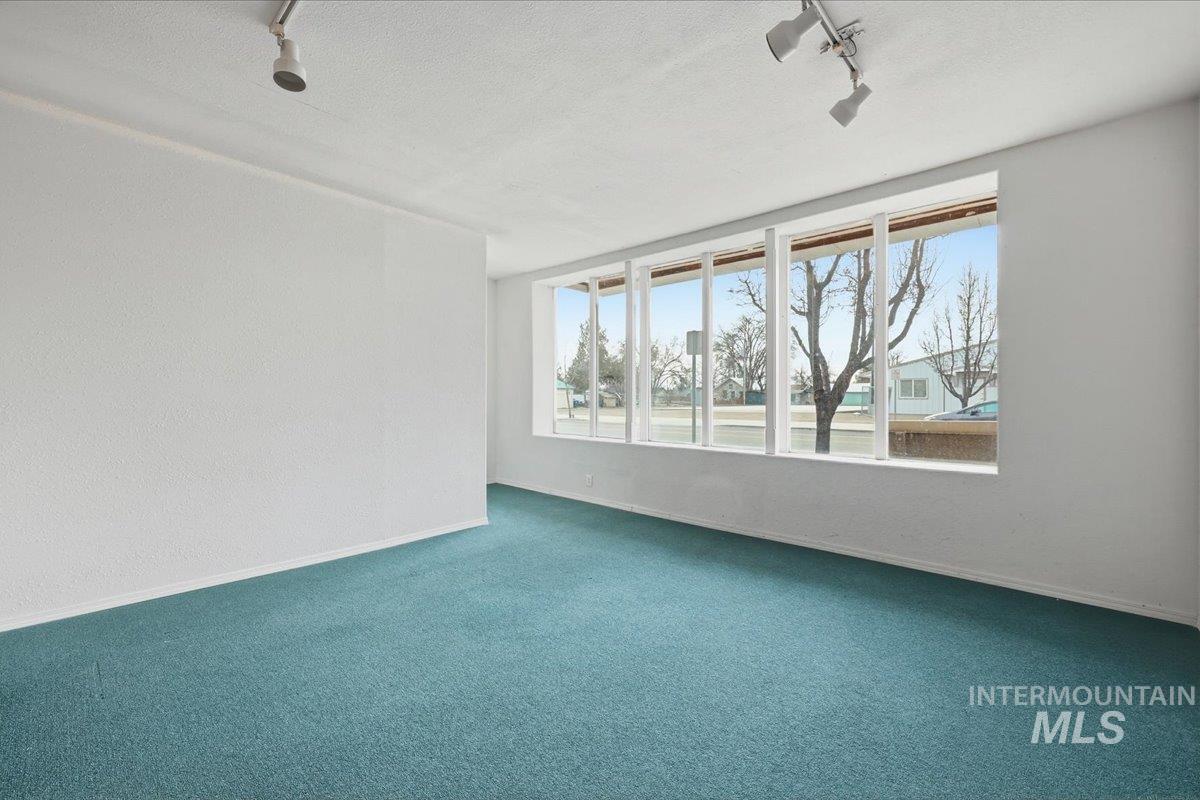 437 SW 3rd St., Fruitland, Idaho 83619, Business/Commercial For Sale, Price $295,000,MLS 98976387