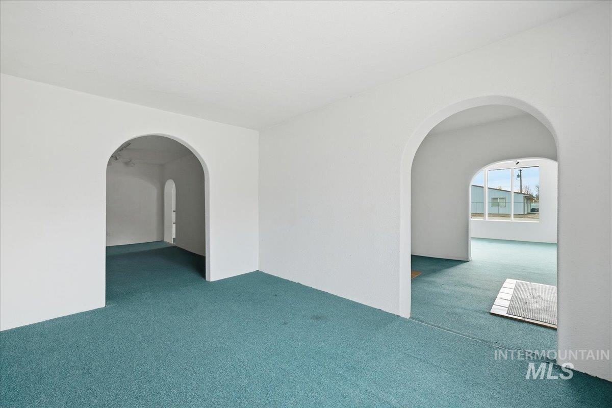 437 SW 3rd St., Fruitland, Idaho 83619, Business/Commercial For Sale, Price $295,000,MLS 98976387