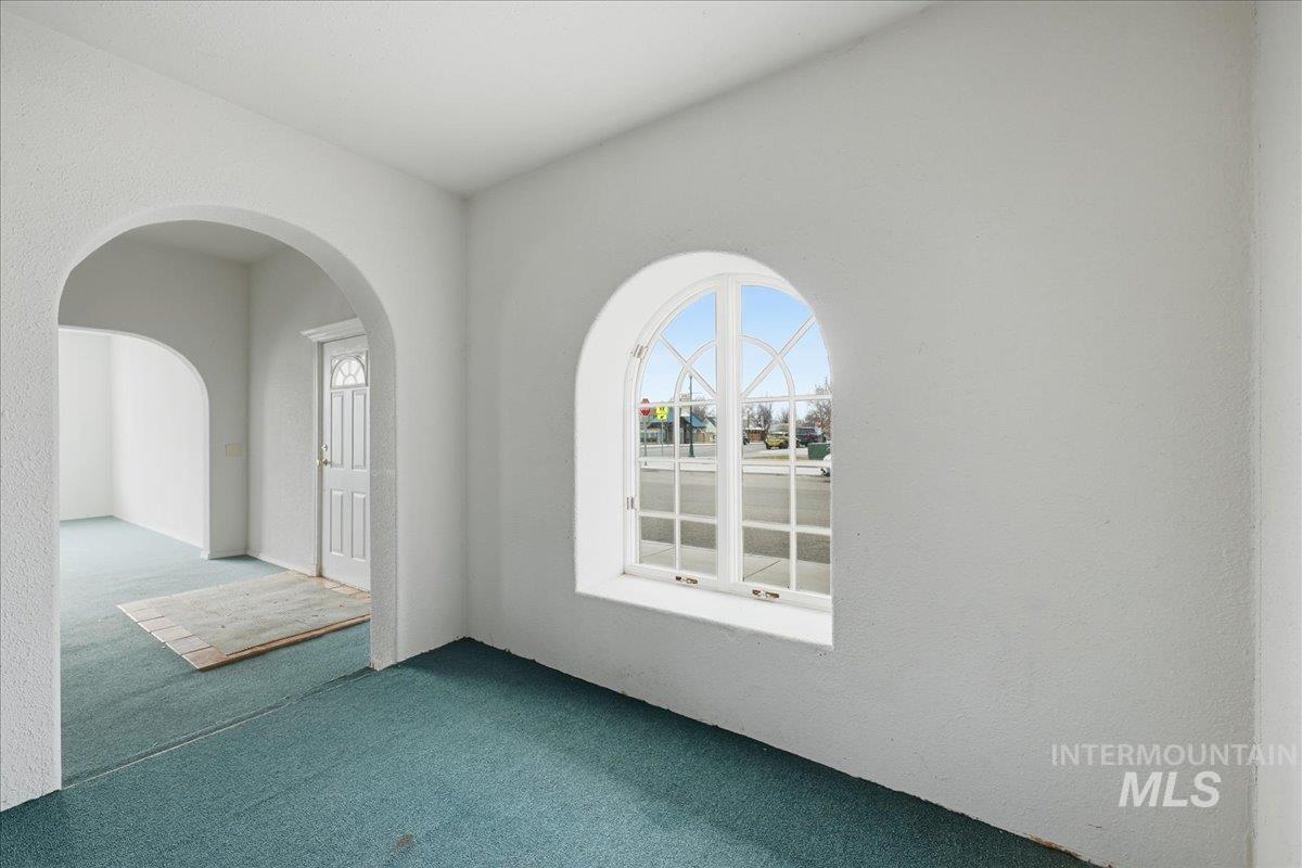 437 SW 3rd St., Fruitland, Idaho 83619, Business/Commercial For Sale, Price $295,000,MLS 98976387