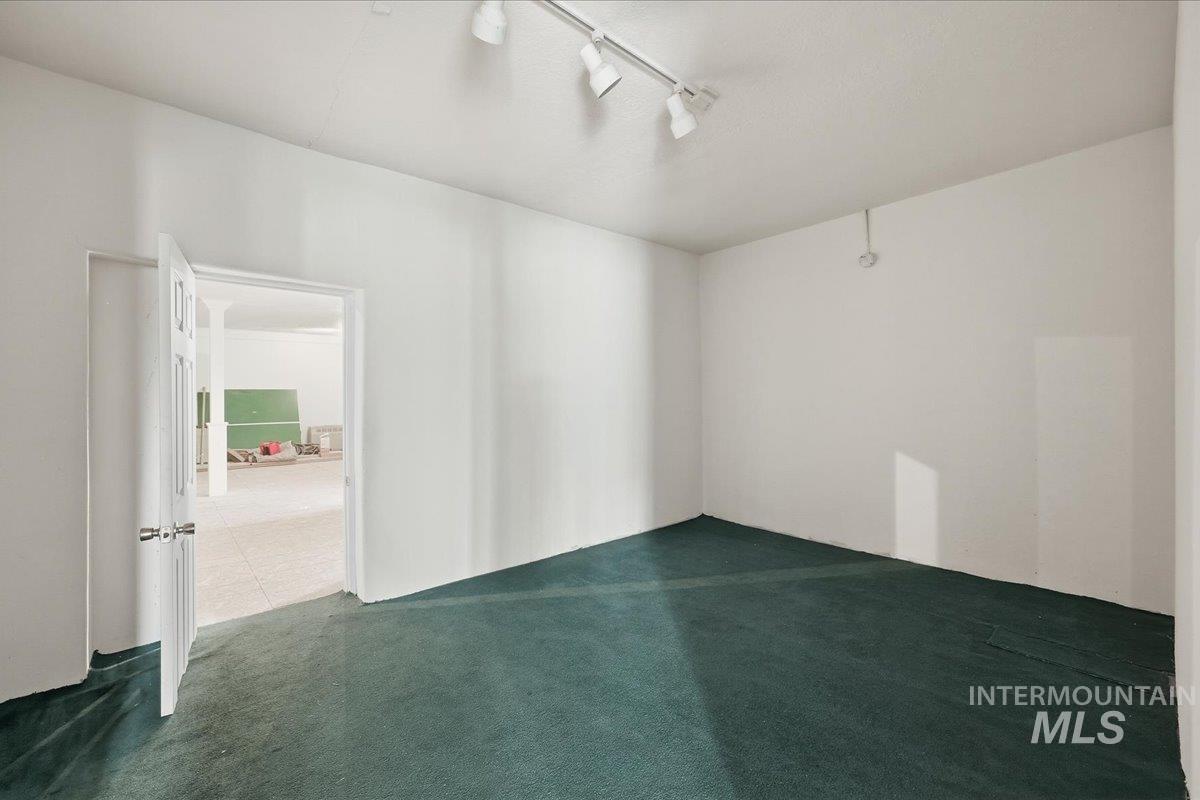 437 SW 3rd St., Fruitland, Idaho 83619, Business/Commercial For Sale, Price $295,000,MLS 98976387