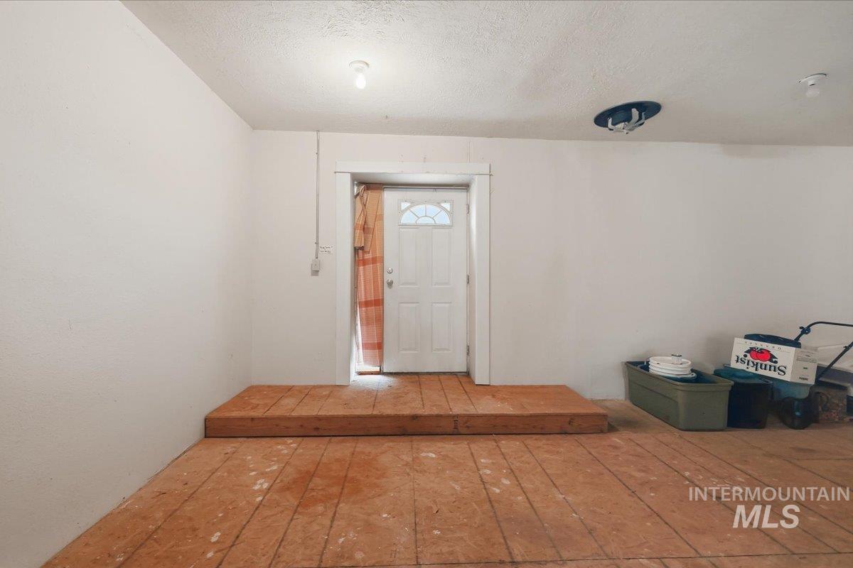 437 SW 3rd St., Fruitland, Idaho 83619, Business/Commercial For Sale, Price $295,000,MLS 98976387