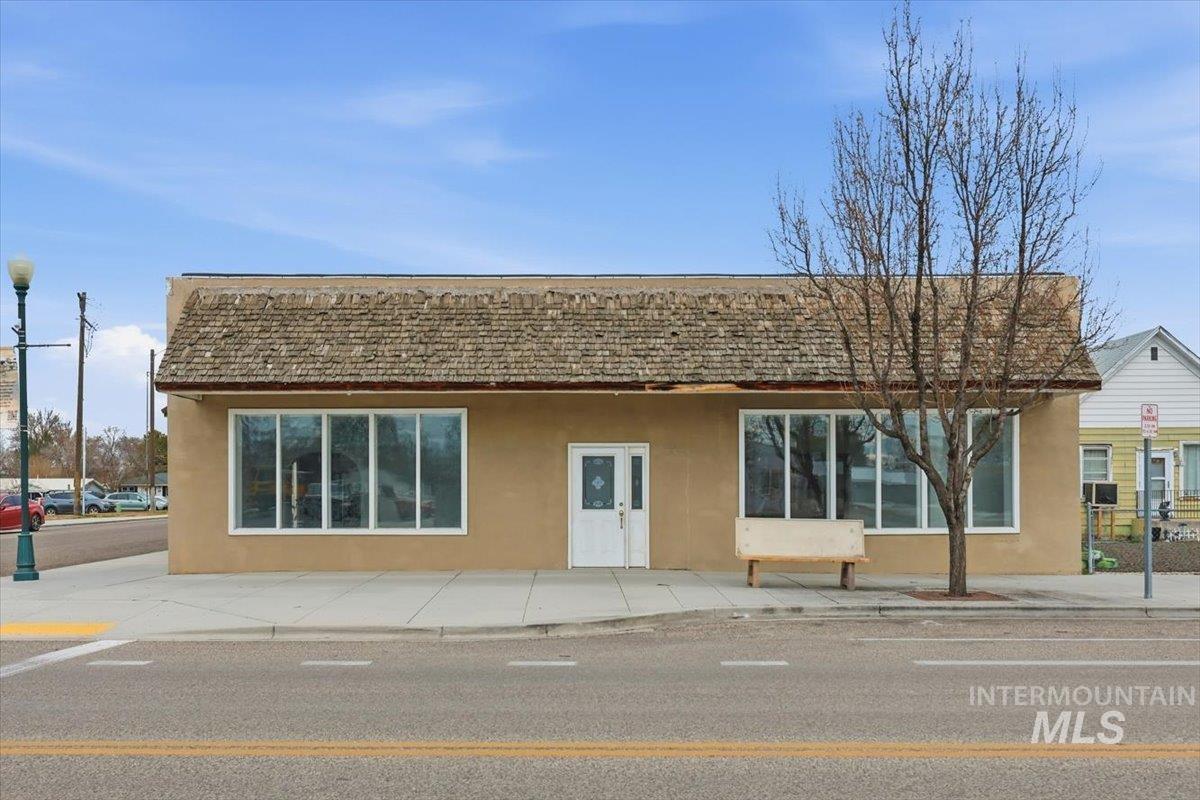 437 SW 3rd St., Fruitland, Idaho 83619, Business/Commercial For Sale, Price $295,000,MLS 98976387