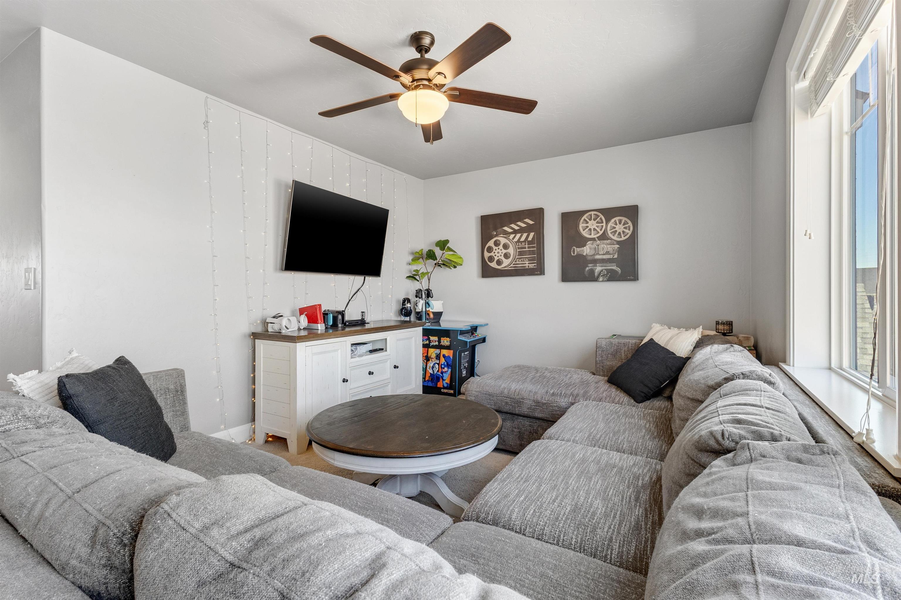 5483 W Astonte Drive, Meridian, Idaho 83646, 4 Bedrooms, 3.5 Bathrooms, Residential For Sale, Price $590,900, 98976389