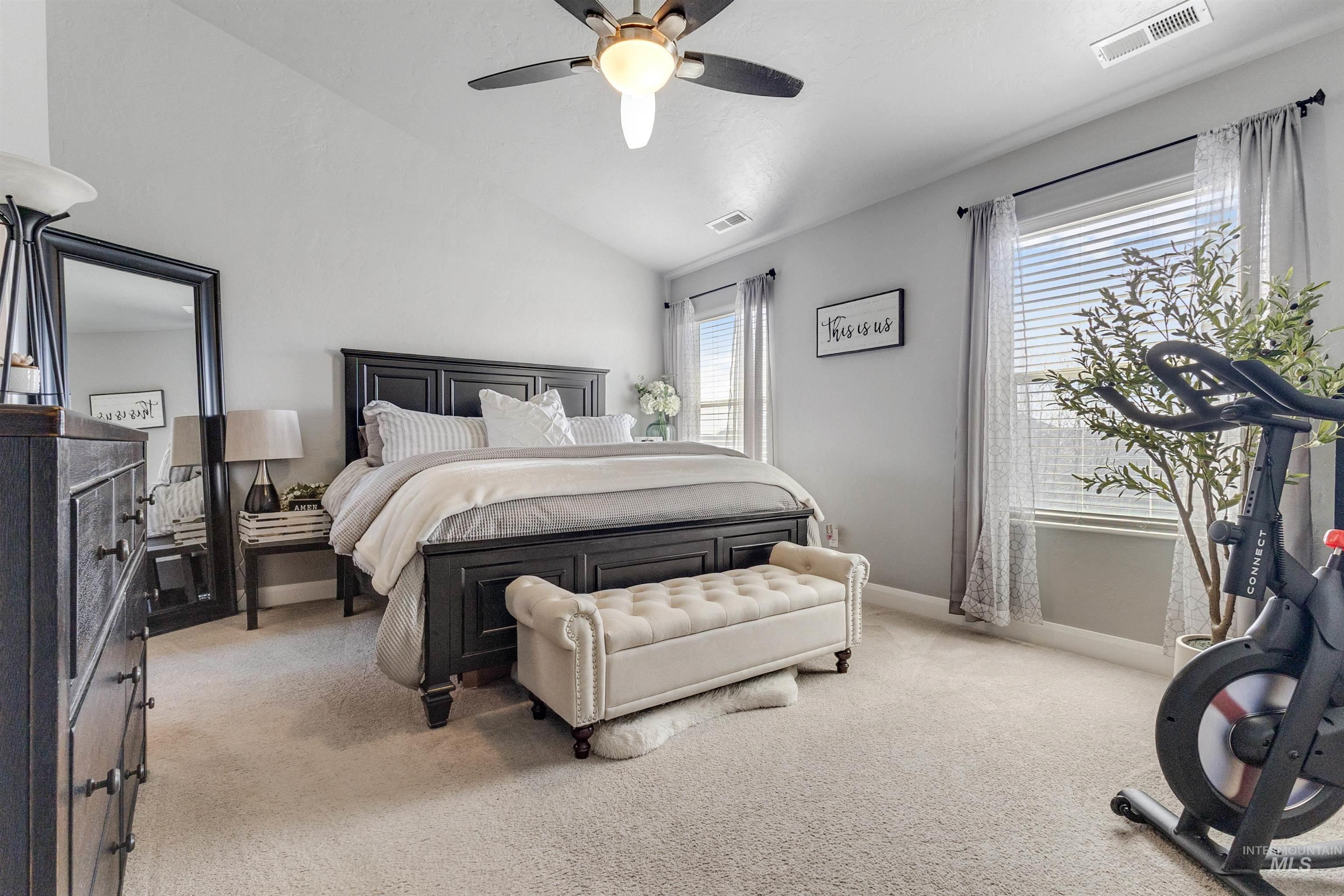 5483 W Astonte Drive, Meridian, Idaho 83646, 4 Bedrooms, 3.5 Bathrooms, Residential For Sale, Price $590,900, 98976389