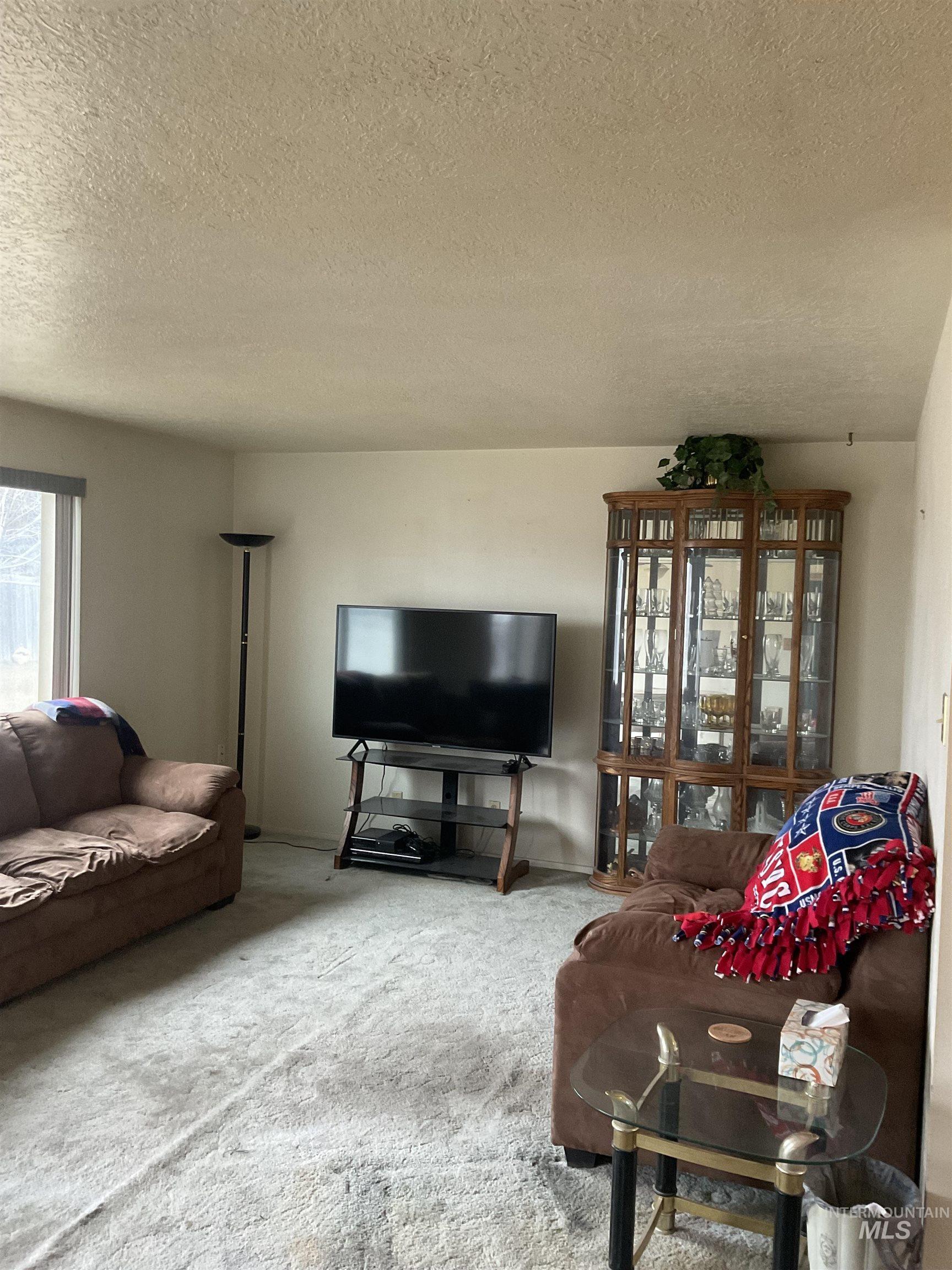 1166 Starfire St, Twin Falls, Idaho 83301, 3 Bedrooms, 2 Bathrooms, Residential For Sale, Price $315,000, 98976391