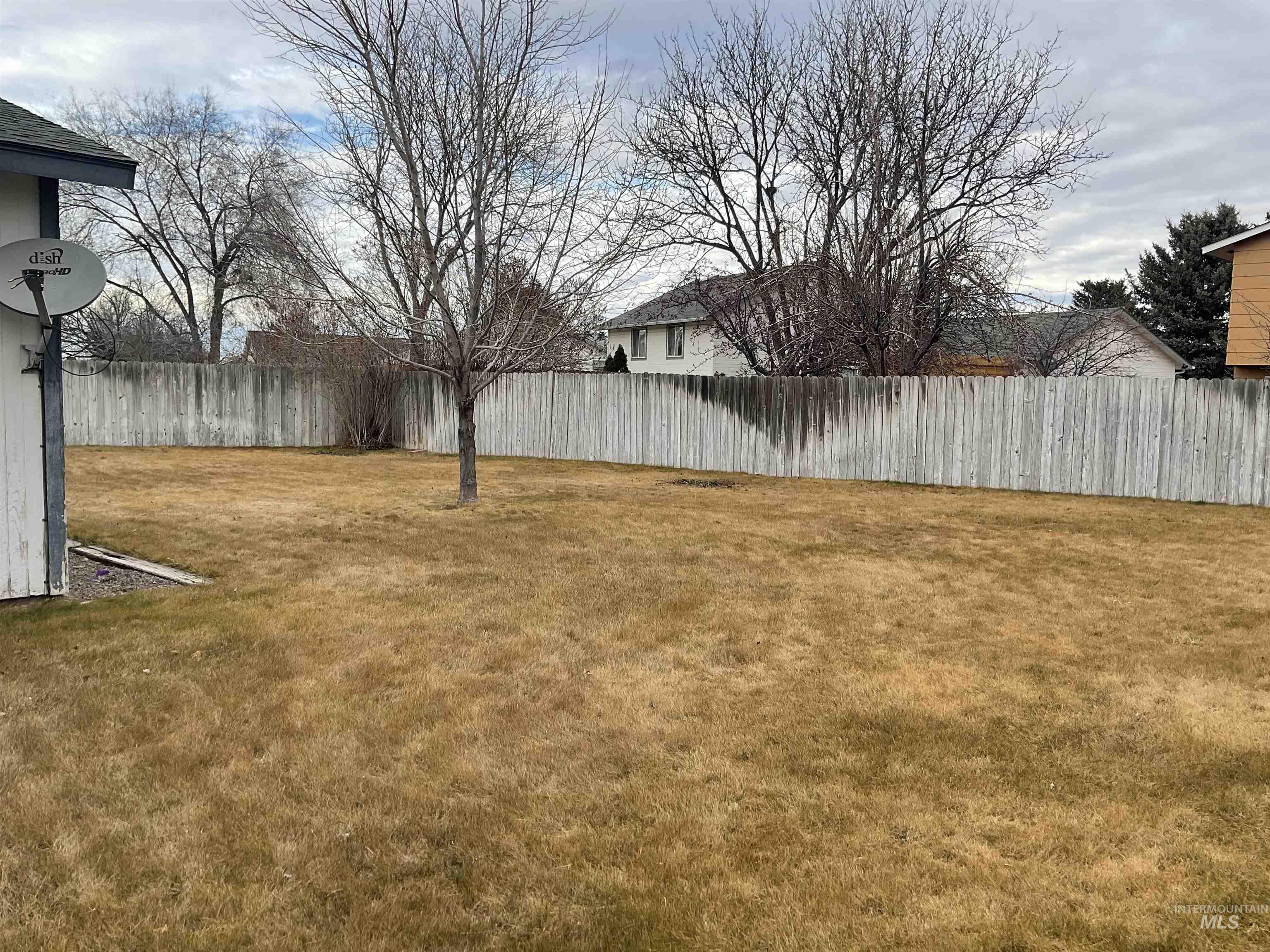 1166 Starfire St, Twin Falls, Idaho 83301, 3 Bedrooms, 2 Bathrooms, Residential For Sale, Price $315,000, 98976391