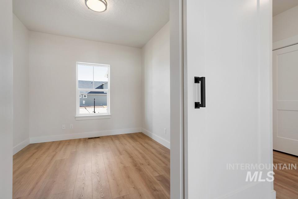 305 Bobcat, Fruitland, Idaho 83619, 3 Bedrooms, 2 Bathrooms, Residential For Sale, Price $429,500, 98976394