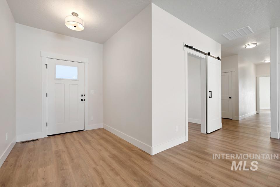 305 Bobcat, Fruitland, Idaho 83619, 3 Bedrooms, 2 Bathrooms, Residential For Sale, Price $429,500, 98976394